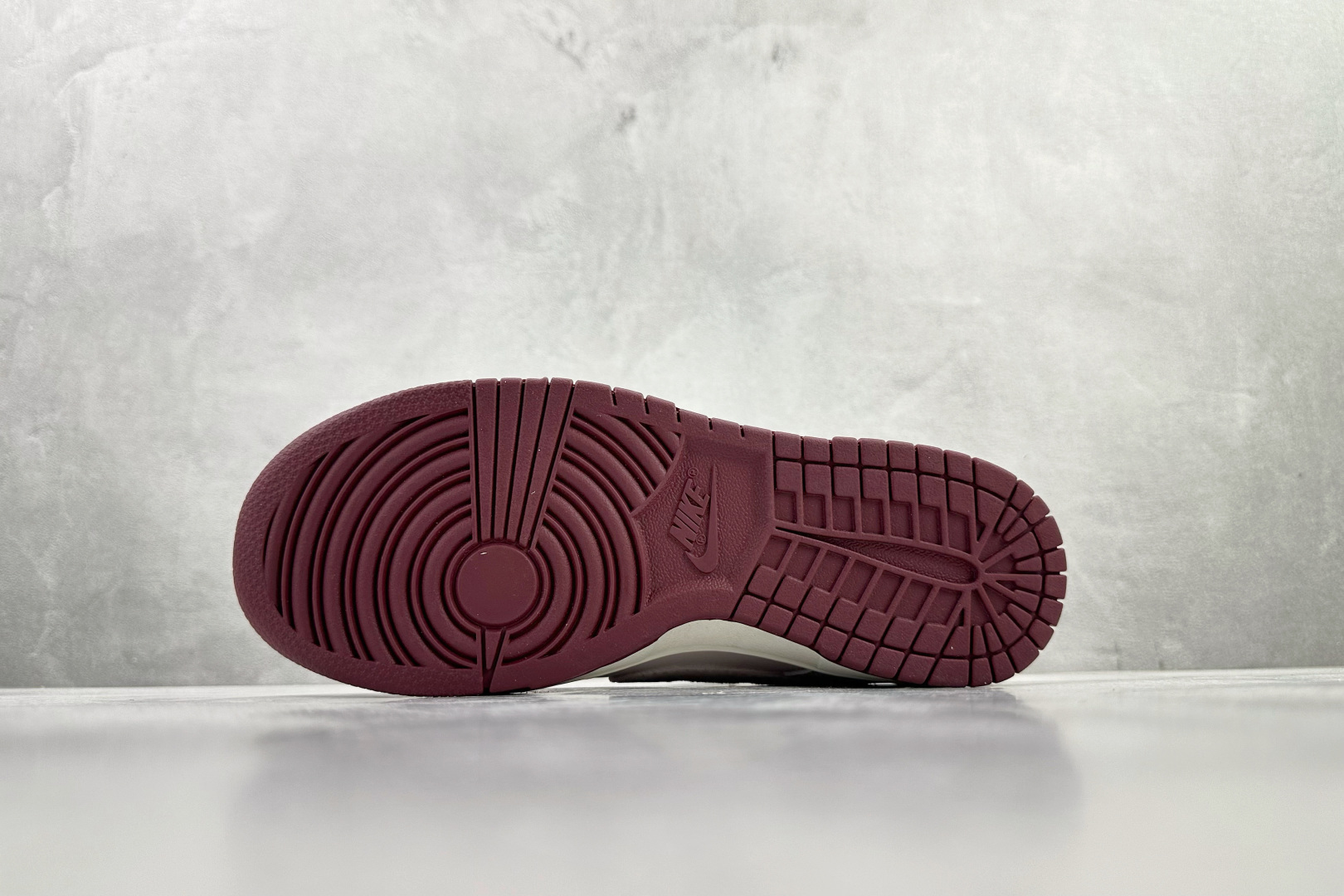 Nike Dunk Low ”Valentine’s Day” 情人节限定 米粉 IQ1145-610-Top High Quatity Cheap Sneakers Fashion Clothing Clothes Bags handbags Shoes of all Brand wholesale With The best Quality And Beautiful Price from China Factory Chinese suppliers wholesaler seller Nike Dunk Low ”Valentine’s Day” 情人节限定 米粉 IQ1145-610