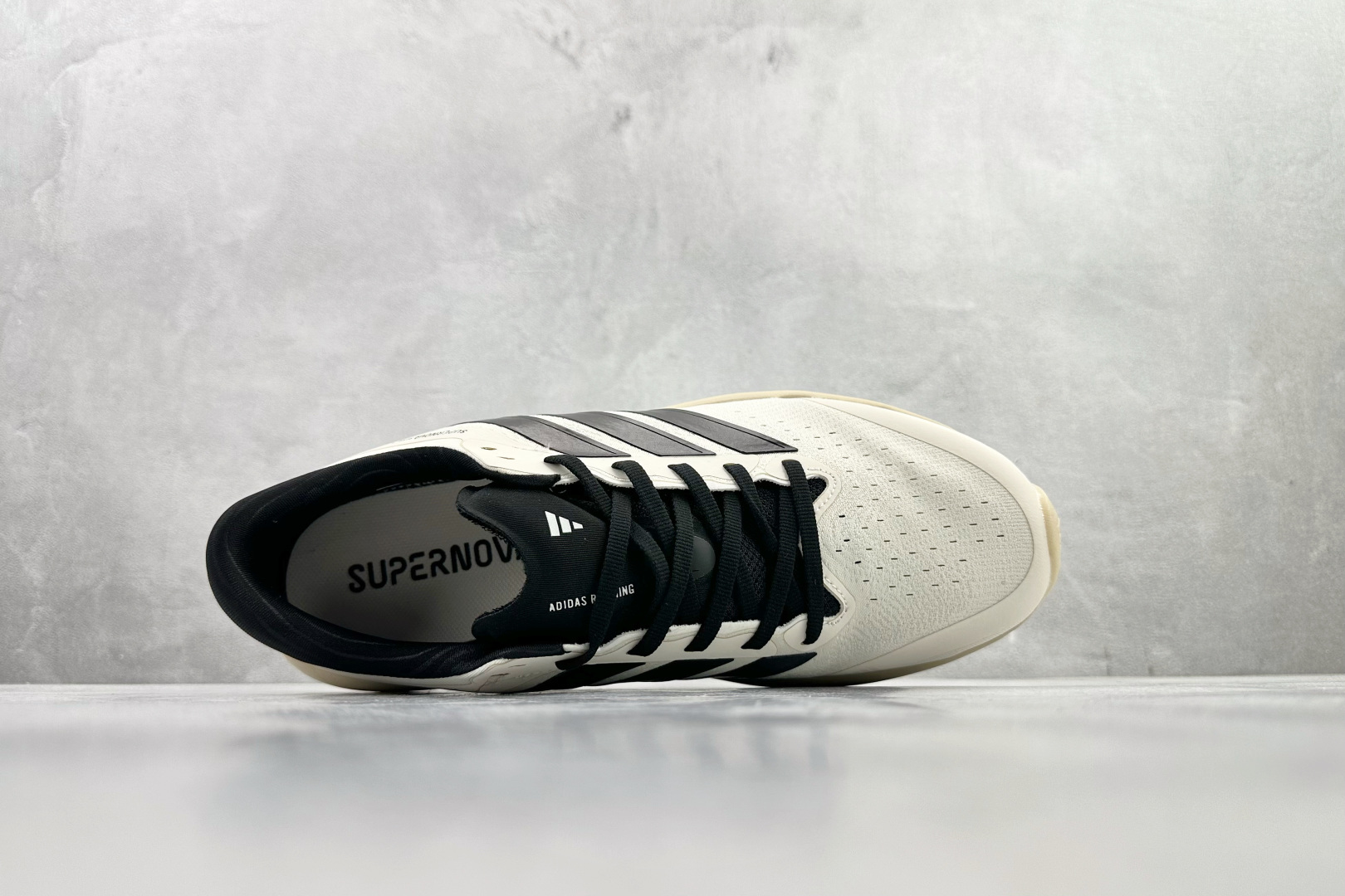 出口订单 Adidas Supernova Solution 3 M 米白 KK1203-Top High Quatity Cheap Sneakers Fashion Clothing Clothes Bags handbags Shoes of all Brand wholesale With The best Quality And Beautiful Price from China Factory Chinese suppliers wholesaler seller 出口订单 Adidas Supernova Solution 3 M 米白 KK1203