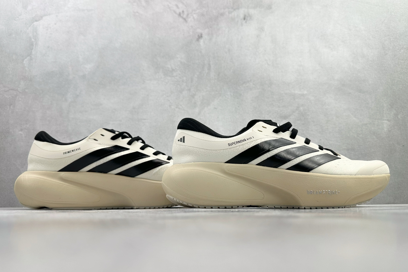 出口订单 Adidas Supernova Solution 3 M 米白 KK1203-Top High Quatity Cheap Sneakers Fashion Clothing Clothes Bags handbags Shoes of all Brand wholesale With The best Quality And Beautiful Price from China Factory Chinese suppliers wholesaler seller 出口订单 Adidas Supernova Solution 3 M 米白 KK1203