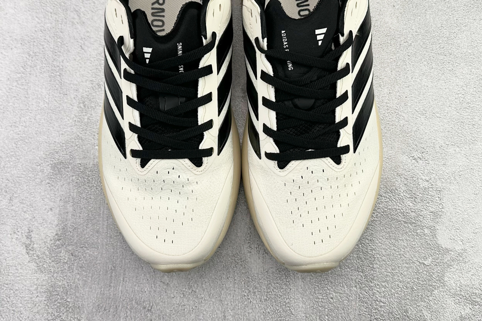 出口订单 Adidas Supernova Solution 3 M 米白 KK1203-Top High Quatity Cheap Sneakers Fashion Clothing Clothes Bags handbags Shoes of all Brand wholesale With The best Quality And Beautiful Price from China Factory Chinese suppliers wholesaler seller 出口订单 Adidas Supernova Solution 3 M 米白 KK1203