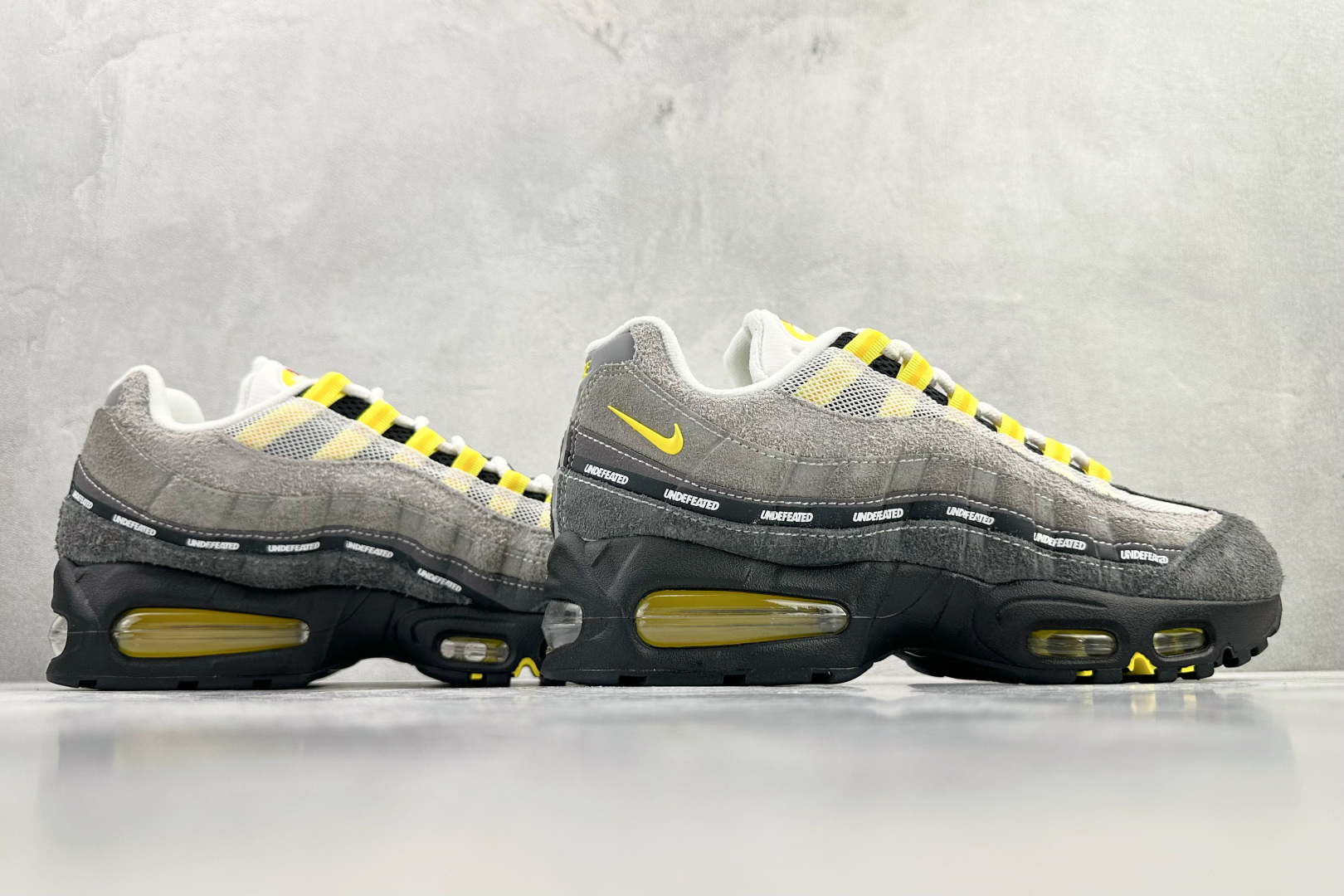 原厂特供 UNDEFEATED x Nike Air Max 95 SP 上海限定 灰黄 IB4523-002