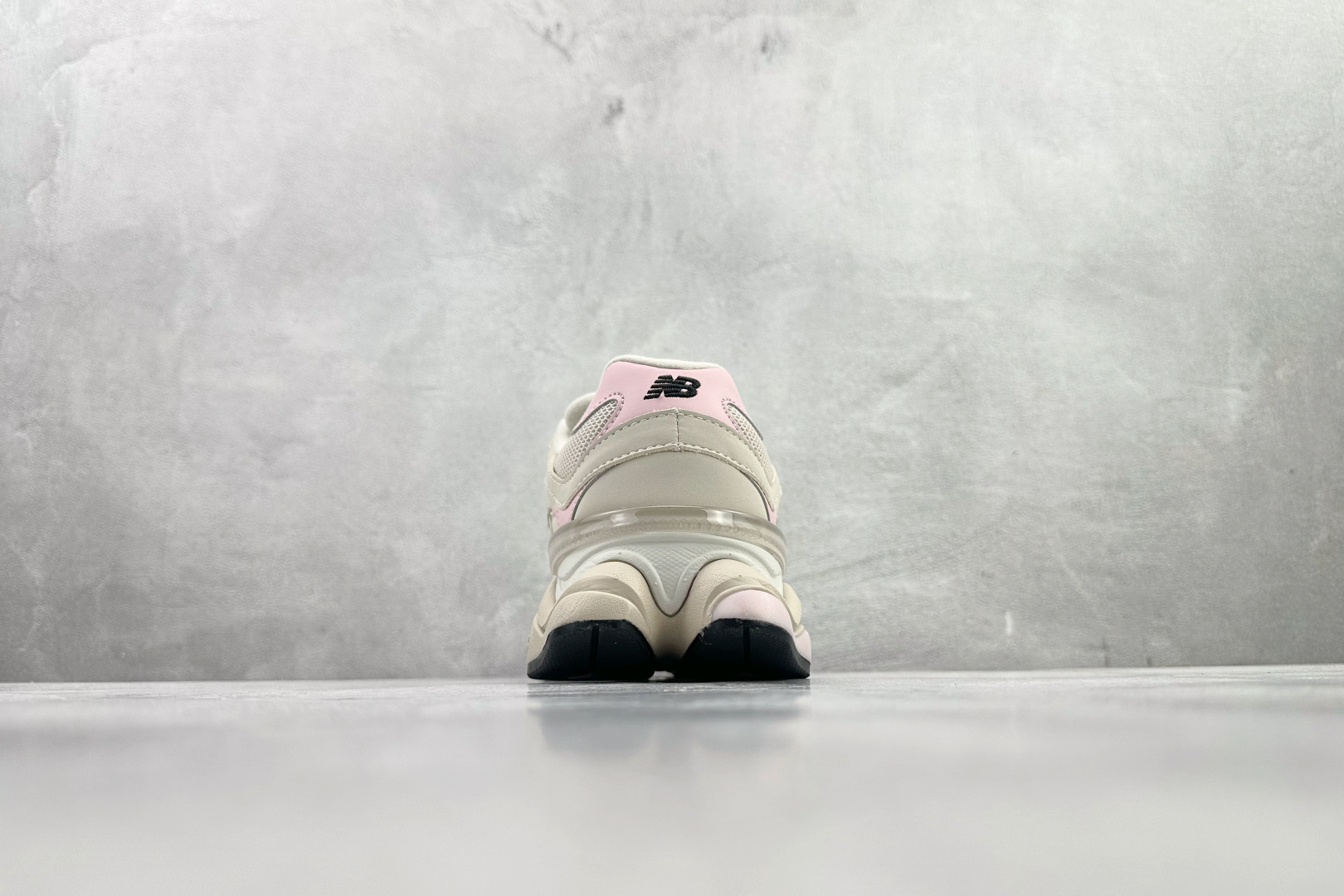 大厂出品 New Balance NB 9060 米粉 U9060AJD-Top High Quatity Cheap Sneakers Fashion Clothing Clothes Bags handbags Shoes of all Brand wholesale With The best Quality And Beautiful Price from China Factory Chinese suppliers wholesaler seller 大厂出品 New Balance NB 9060 米粉 U9060AJD