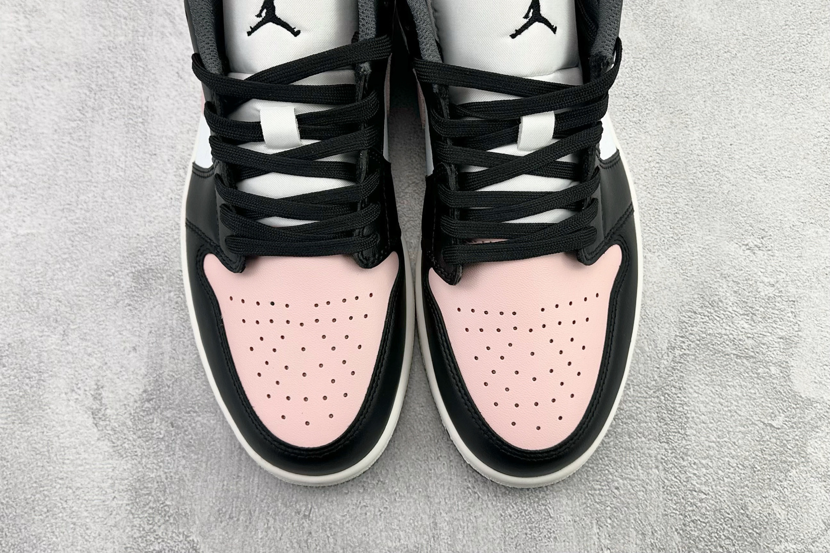 Jordan Air Jordan 1 Low 暴力粉 553560-044