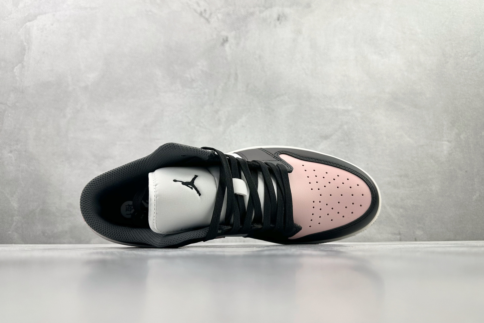 Jordan Air Jordan 1 Low 暴力粉 553560-044