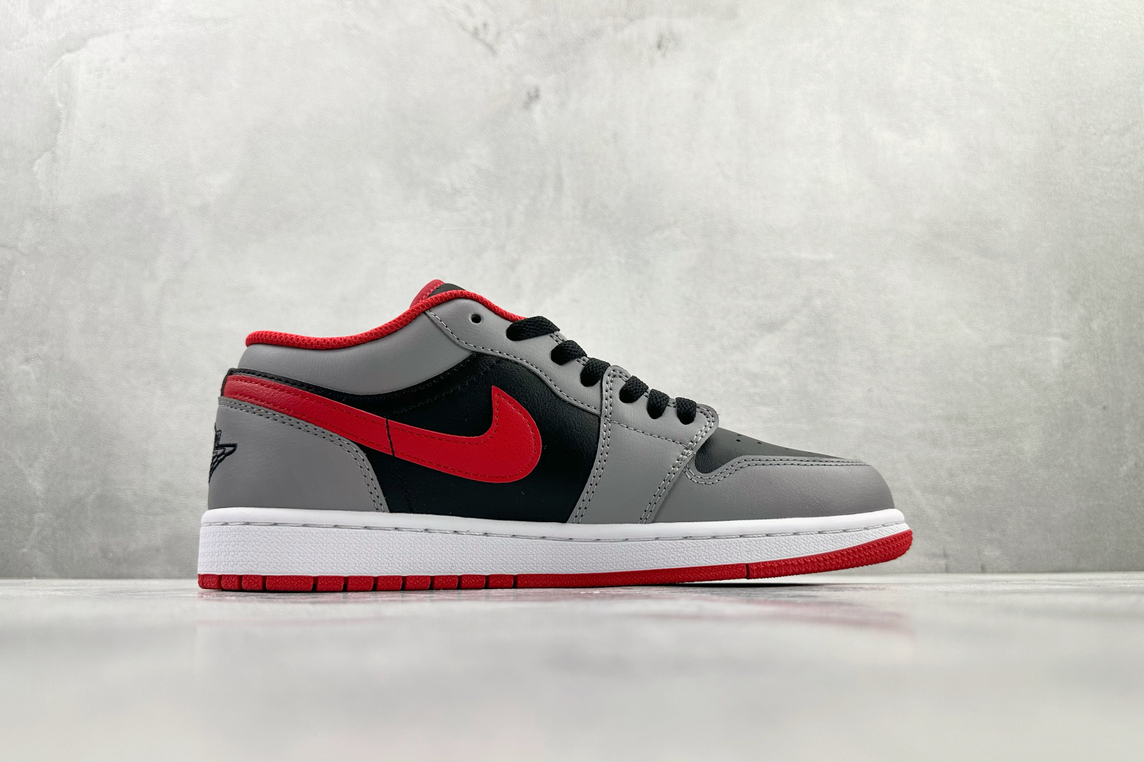 Jordan Air Jordan 1 Low 灰黑粉 553558-060 尺