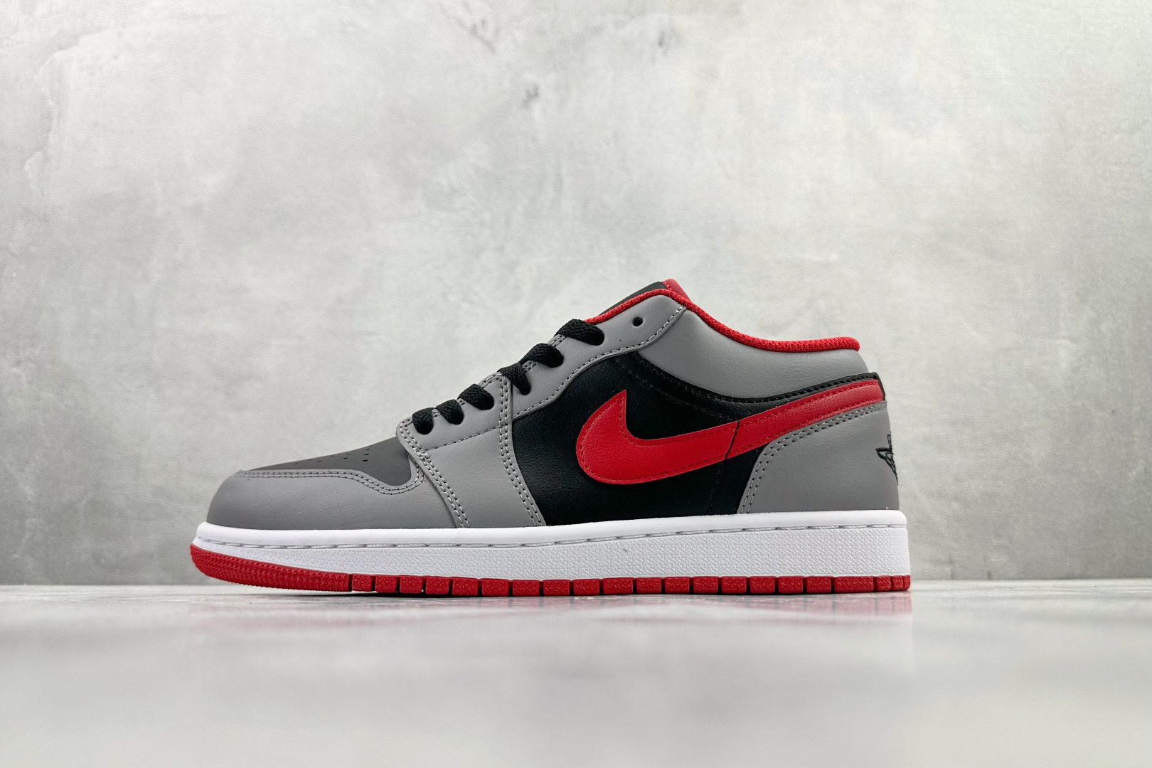 Jordan Air Jordan 1 Low 灰黑粉 553558-060 尺