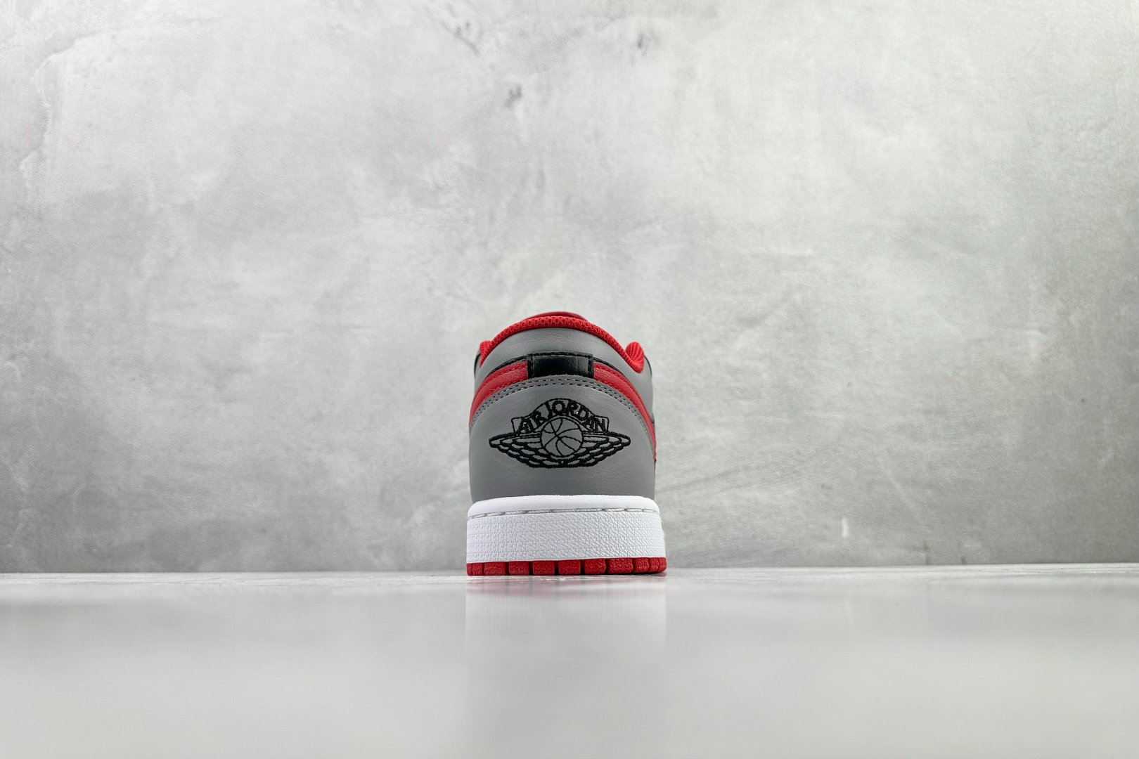 Jordan Air Jordan 1 Low 灰黑粉 553558-060 尺