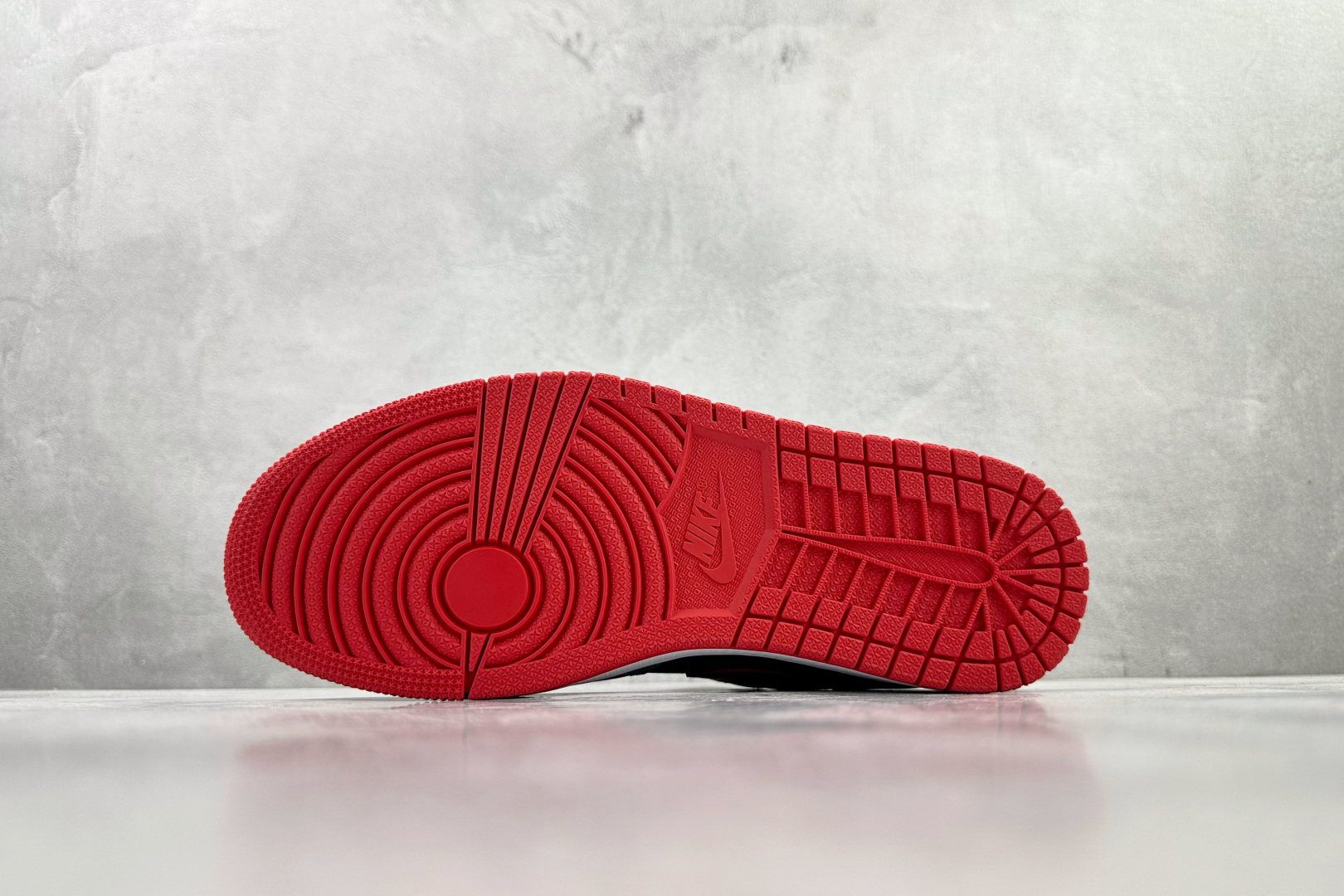 Jordan Air Jordan 1 Low 灰黑粉 553558-060 尺