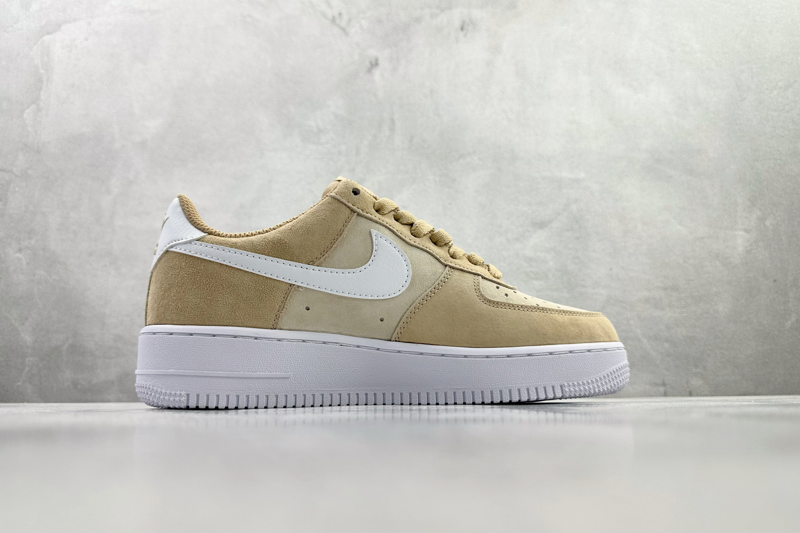 Nike Air Force 1 '07 燕麦棕 IQ9964-200-Top High Quatity Cheap Sneakers Fashion Clothing Clothes Bags handbags Shoes of all Brand wholesale With The best Quality And Beautiful Price from China Factory Chinese suppliers wholesaler seller Nike Air Force 1 '07 燕麦棕 IQ9964-200
