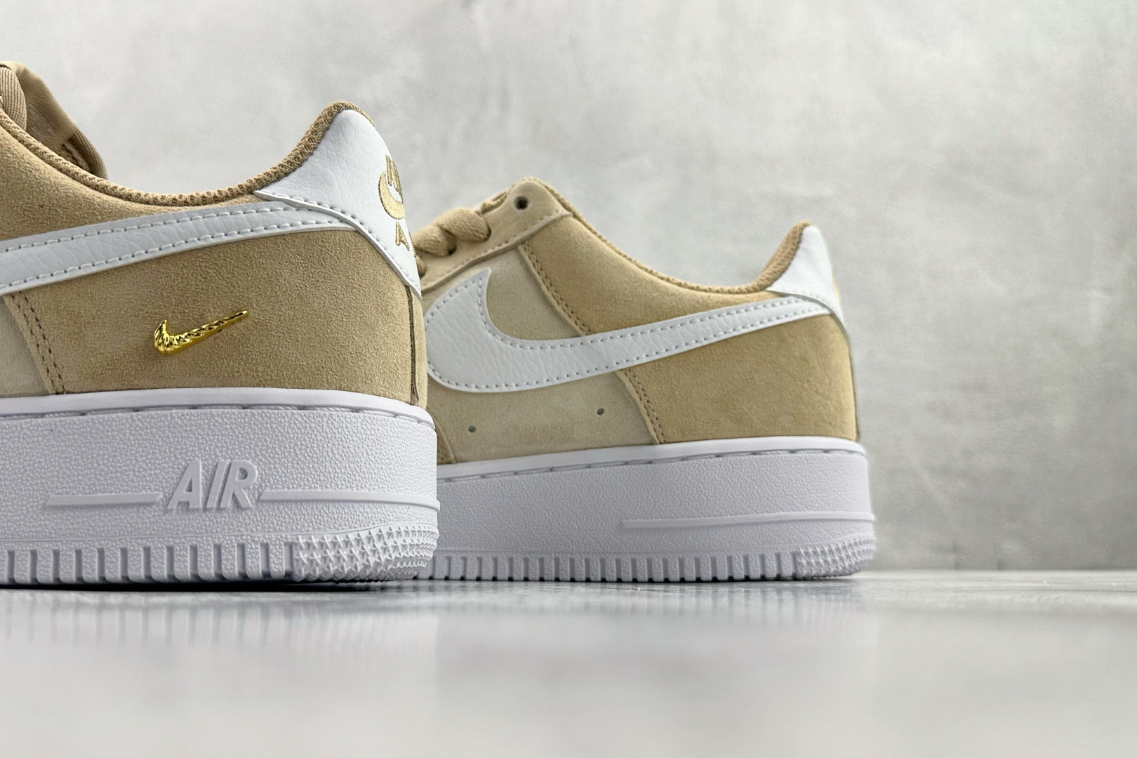 Nike Air Force 1 '07 燕麦棕 IQ9964-200-Top High Quatity Cheap Sneakers Fashion Clothing Clothes Bags handbags Shoes of all Brand wholesale With The best Quality And Beautiful Price from China Factory Chinese suppliers wholesaler seller Nike Air Force 1 '07 燕麦棕 IQ9964-200