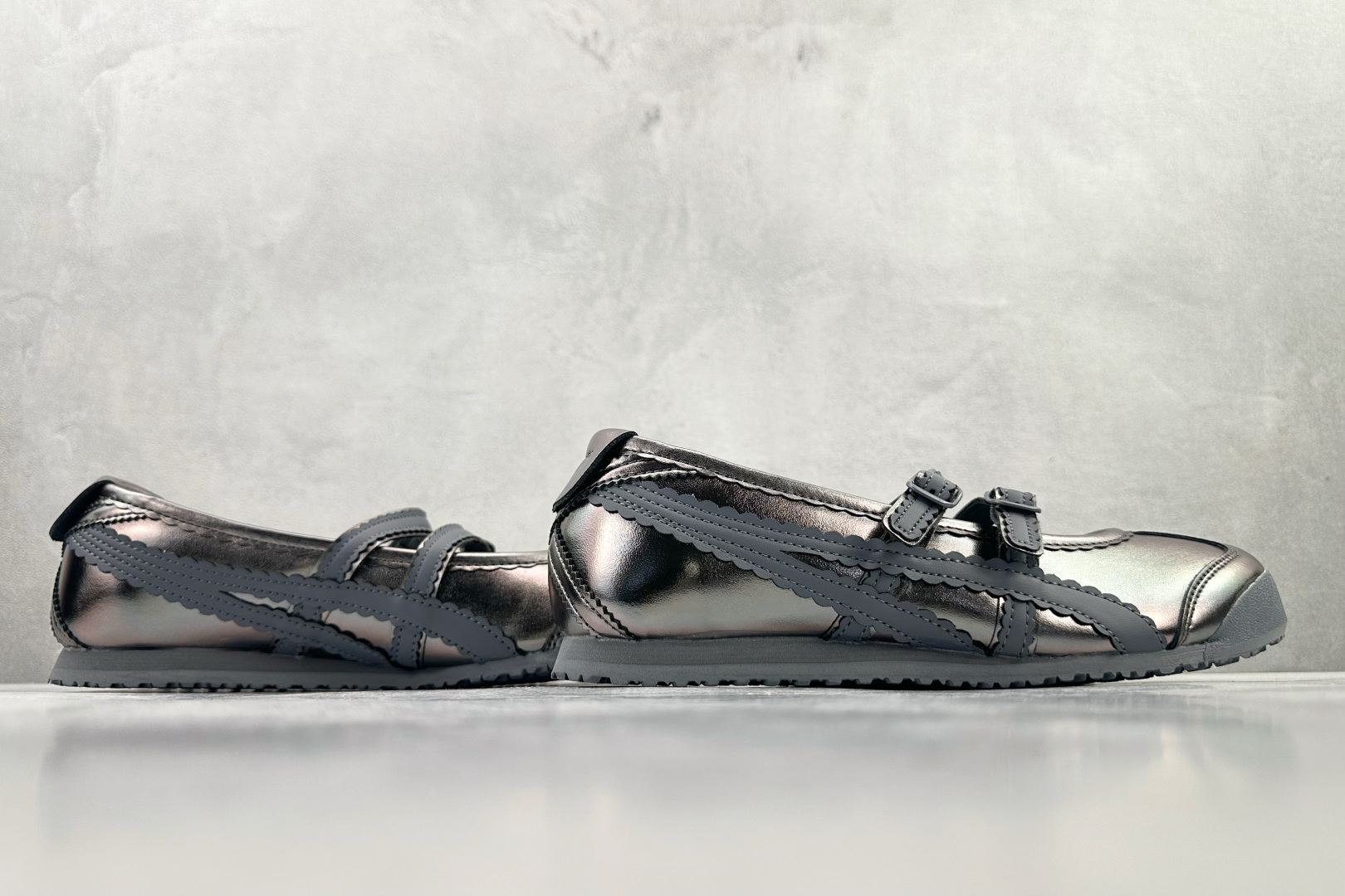 160 Onitsuka Tiger鬼塚虎 MEXICO 66 TGRS 黑色 1182A708-020-Chinese UA Cheap High Quatity Brand Clothes Bags handbags Sneakers wholesale wholesaler seller from China Factory suppliers Fashion Clothing Shoes best Quality Beautiful Price 160 Onitsuka Tiger鬼塚虎 MEXICO 66 TGRS 黑色 1182A708-020