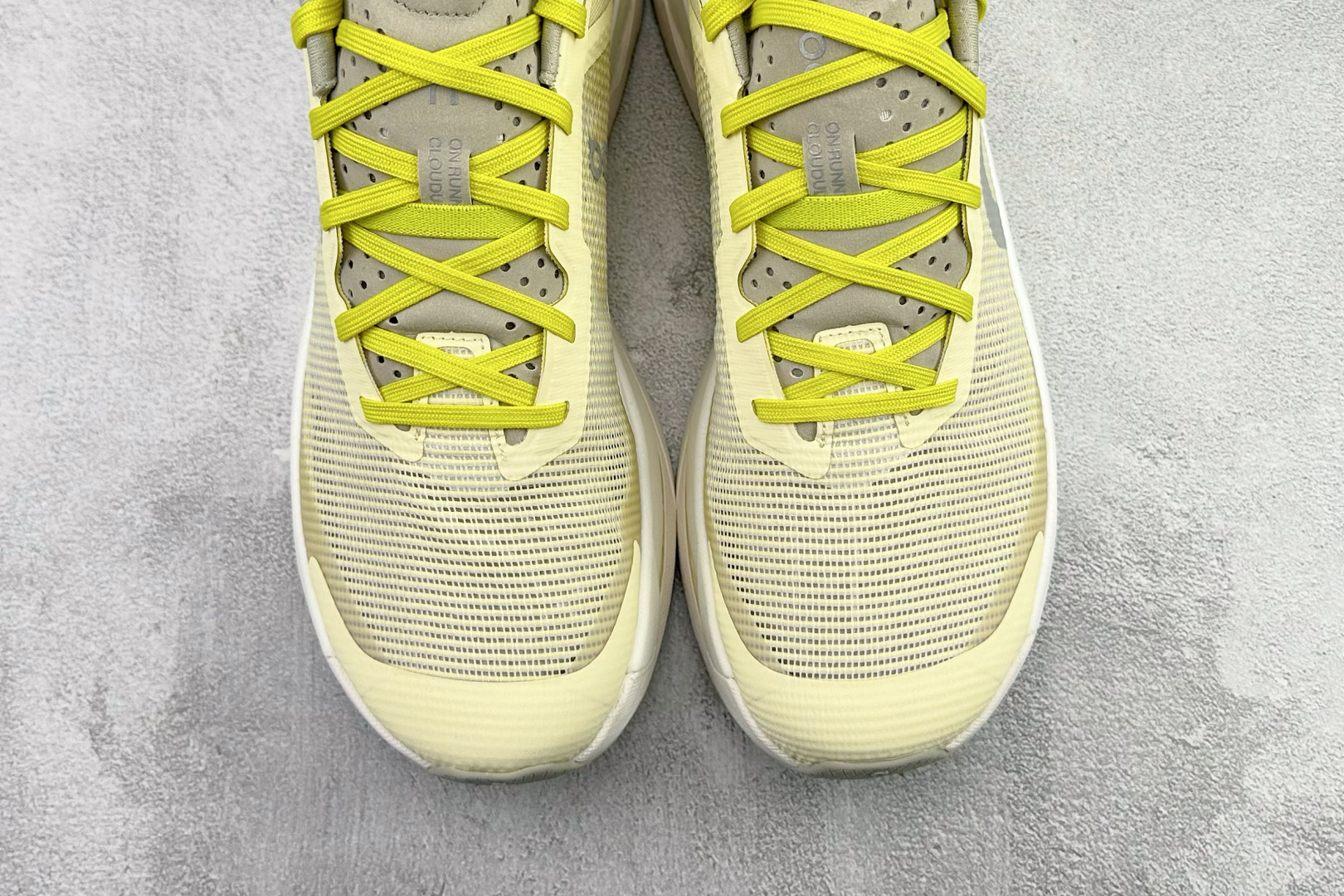 270 On Cloudultra 3 黄色 3MF3023-Chinese UA Cheap High Quatity Brand Clothes Bags handbags Sneakers wholesale wholesaler seller from China Factory suppliers Fashion Clothing Shoes best Quality Beautiful Price 270 On Cloudultra 3 黄色 3MF3023
