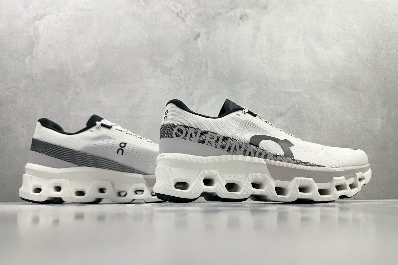 On Cloudmonster 2 雾白 3ME1012-Top High Quatity Cheap Sneakers Fashion Clothing Clothes Bags handbags Shoes of all Brand wholesale With The best Quality And Beautiful Price from China Factory Chinese suppliers wholesaler seller On Cloudmonster 2 雾白 3ME1012