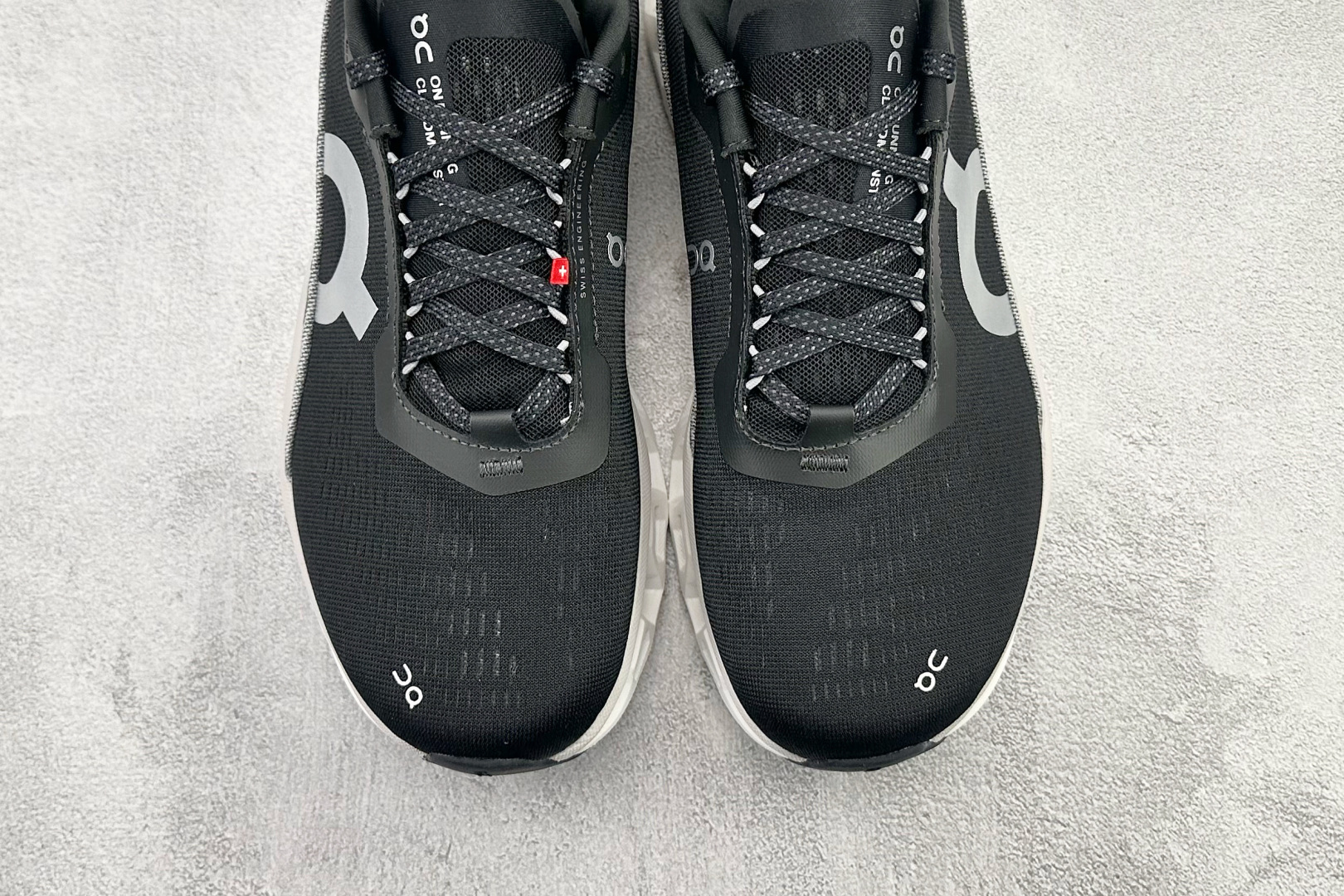 On Cloudmonster 2 黑白 3WE1011-Top High Quatity Cheap Sneakers Fashion Clothing Clothes Bags handbags Shoes of all Brand wholesale With The best Quality And Beautiful Price from China Factory Chinese suppliers wholesaler seller On Cloudmonster 2 黑白 3WE1011