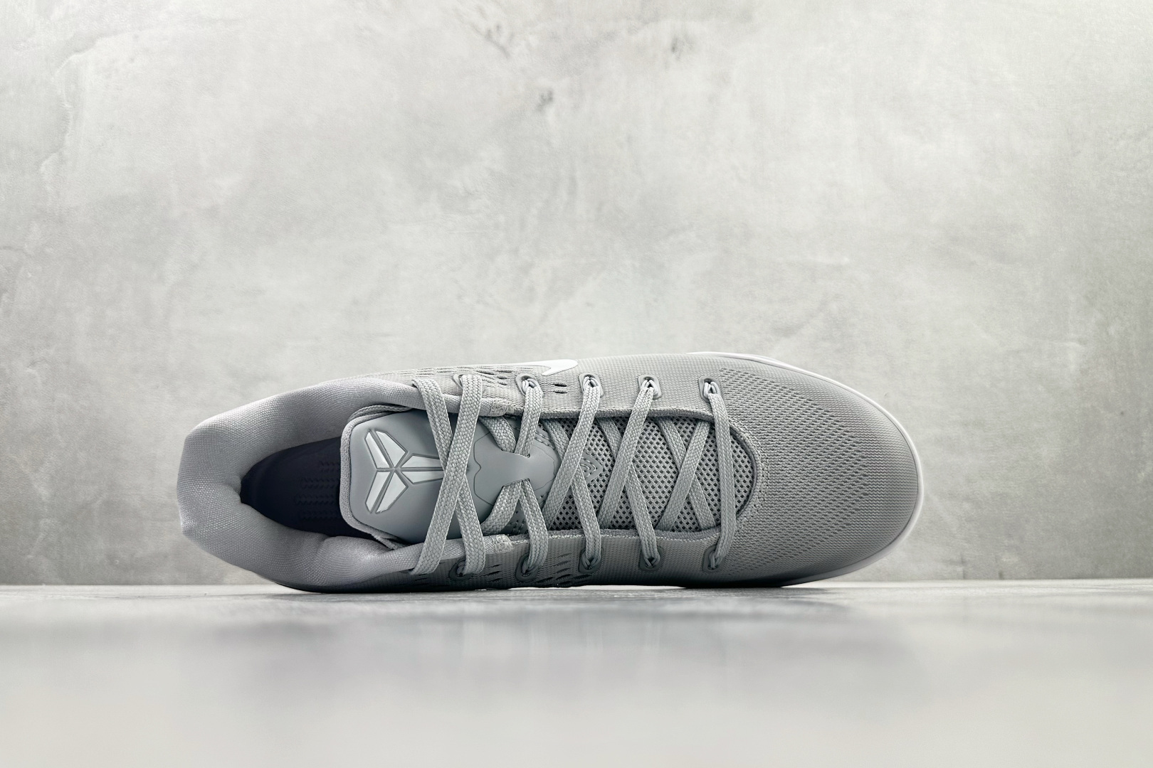完美复刻 Nike Kobe 9 Elite Low Protro 灰白色 IH1401-001-Top High Quatity Cheap Sneakers Fashion Clothing Clothes Bags handbags Shoes of all Brand wholesale With The best Quality And Beautiful Price from China Factory Chinese suppliers wholesaler seller 完美复刻 Nike Kobe 9 Elite Low Protro 灰白色 IH1401-001