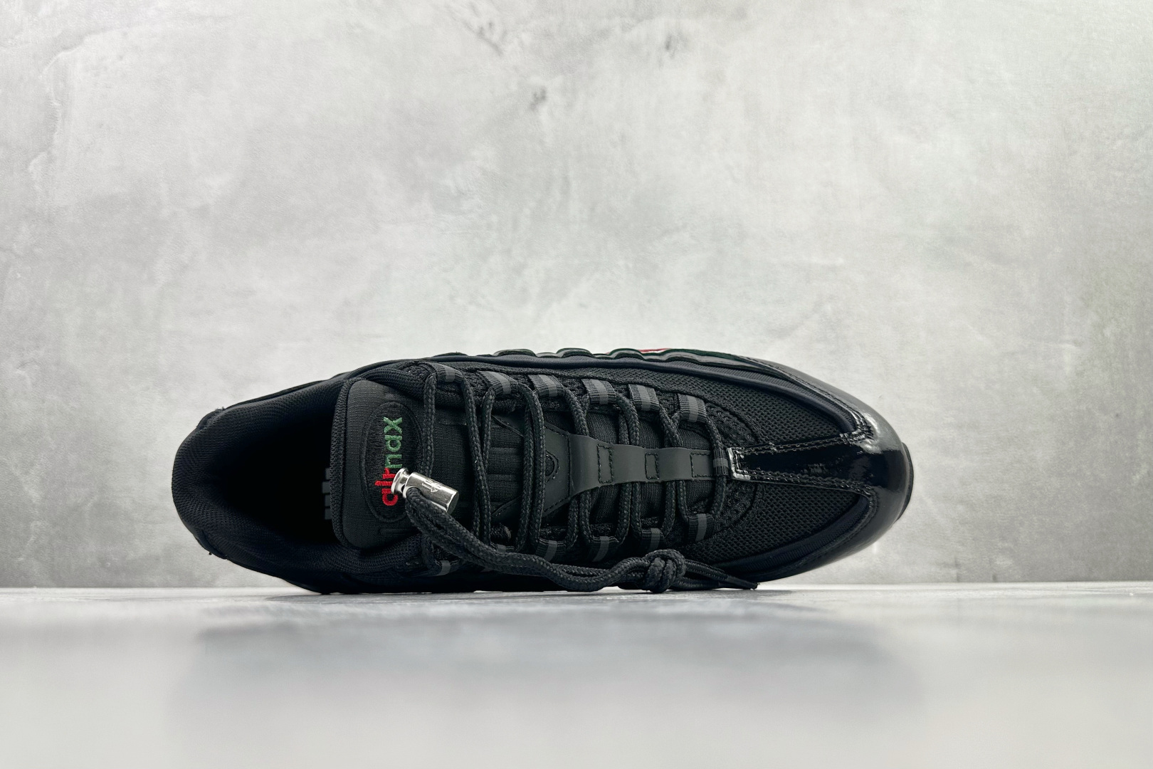 340 口碑神作 UNDEFEATED x Nike Air Max 95 黑红 IB4453-001-Chinese UA Cheap High Quatity Brand Clothes Bags handbags Sneakers wholesale wholesaler seller from China Factory suppliers Fashion Clothing Shoes best Quality Beautiful Price 340 口碑神作 UNDEFEATED x Nike Air Max 95 黑红 IB4453-001