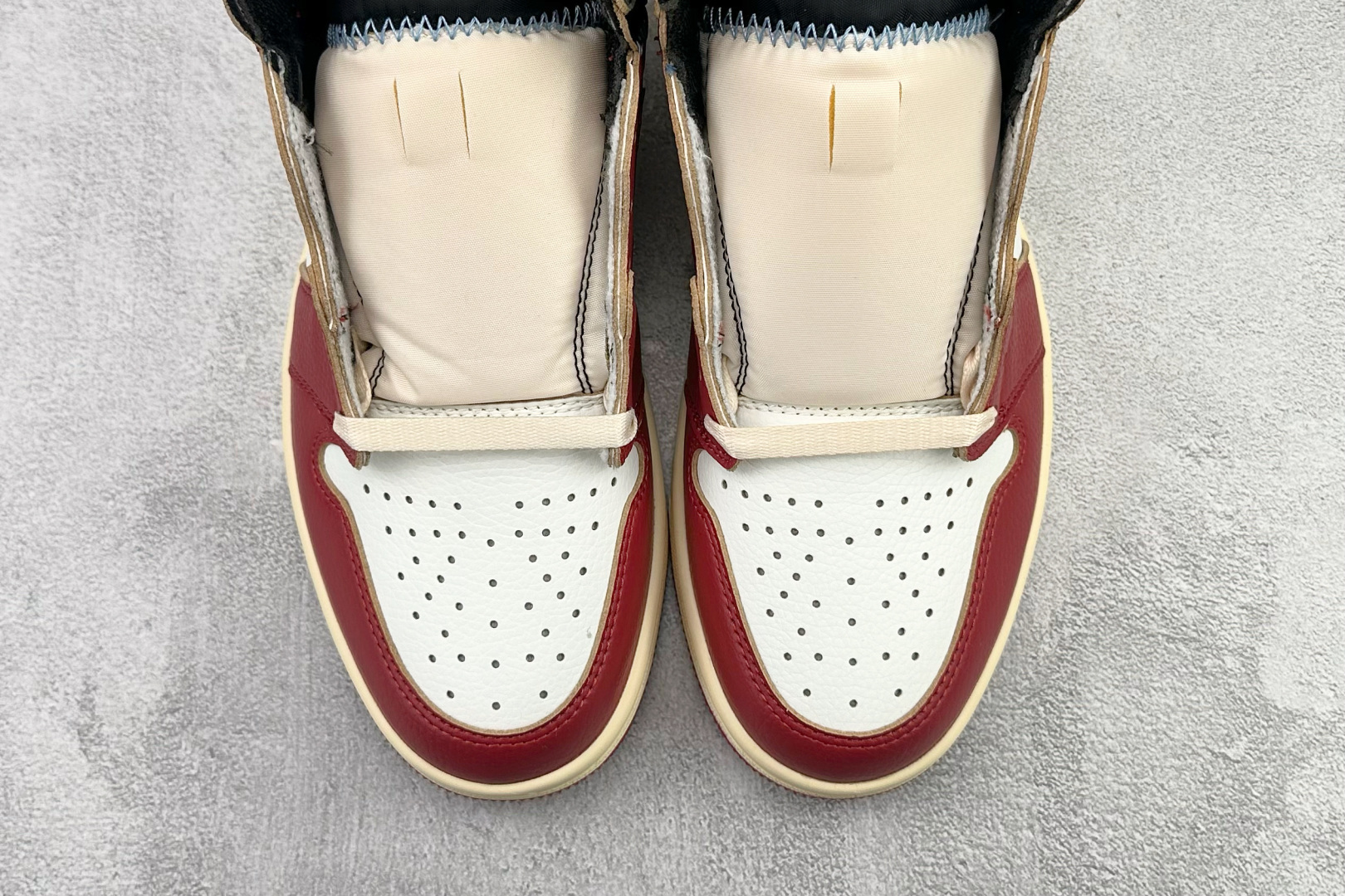 Union x Jordan Air Jordan 1 白红灰 2025年版 HV8563-600-Top High Quatity Cheap Sneakers Fashion Clothing Clothes Bags handbags Shoes of all Brand wholesale With The best Quality And Beautiful Price from China Factory Chinese suppliers wholesaler seller Union x Jordan Air Jordan 1 白红灰 2025年版 HV8563-600