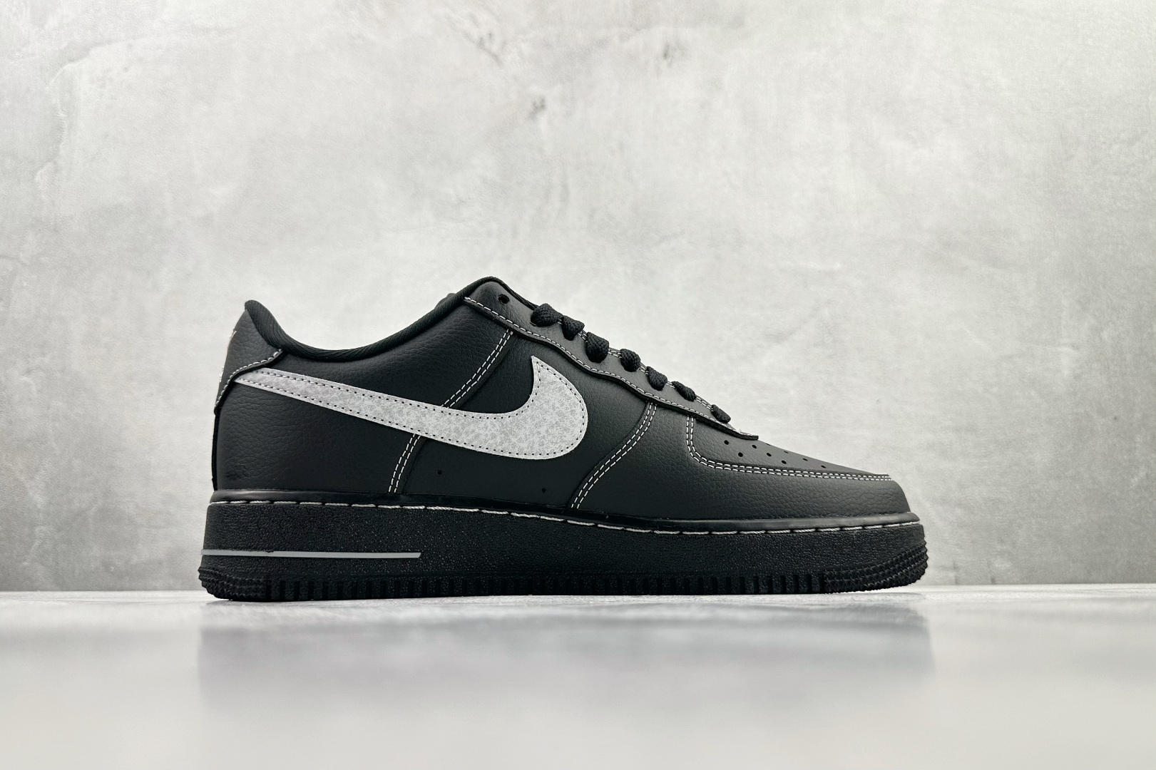 口碑之作 Nike Air Force 1 '07 LV8 黑色 HQ2037-006-Top High Quatity Cheap Sneakers Fashion Clothing Clothes Bags handbags Shoes of all Brand wholesale With The best Quality And Beautiful Price from China Factory Chinese suppliers wholesaler seller 口碑之作 Nike Air Force 1 '07 LV8 黑色 HQ2037-006
