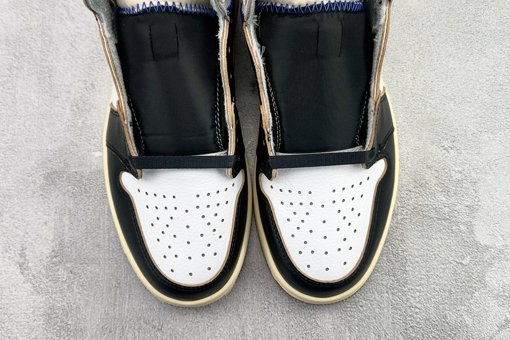 Union x Jordan Air Jordan 1 Retro High Nrg 联名款 黑白红 BV1300-106 尺码 35.5 36 36.5 37.5 38 38.5 39 40 40.5 41 42 42.5 43 44 44.5 45 46 编码 31