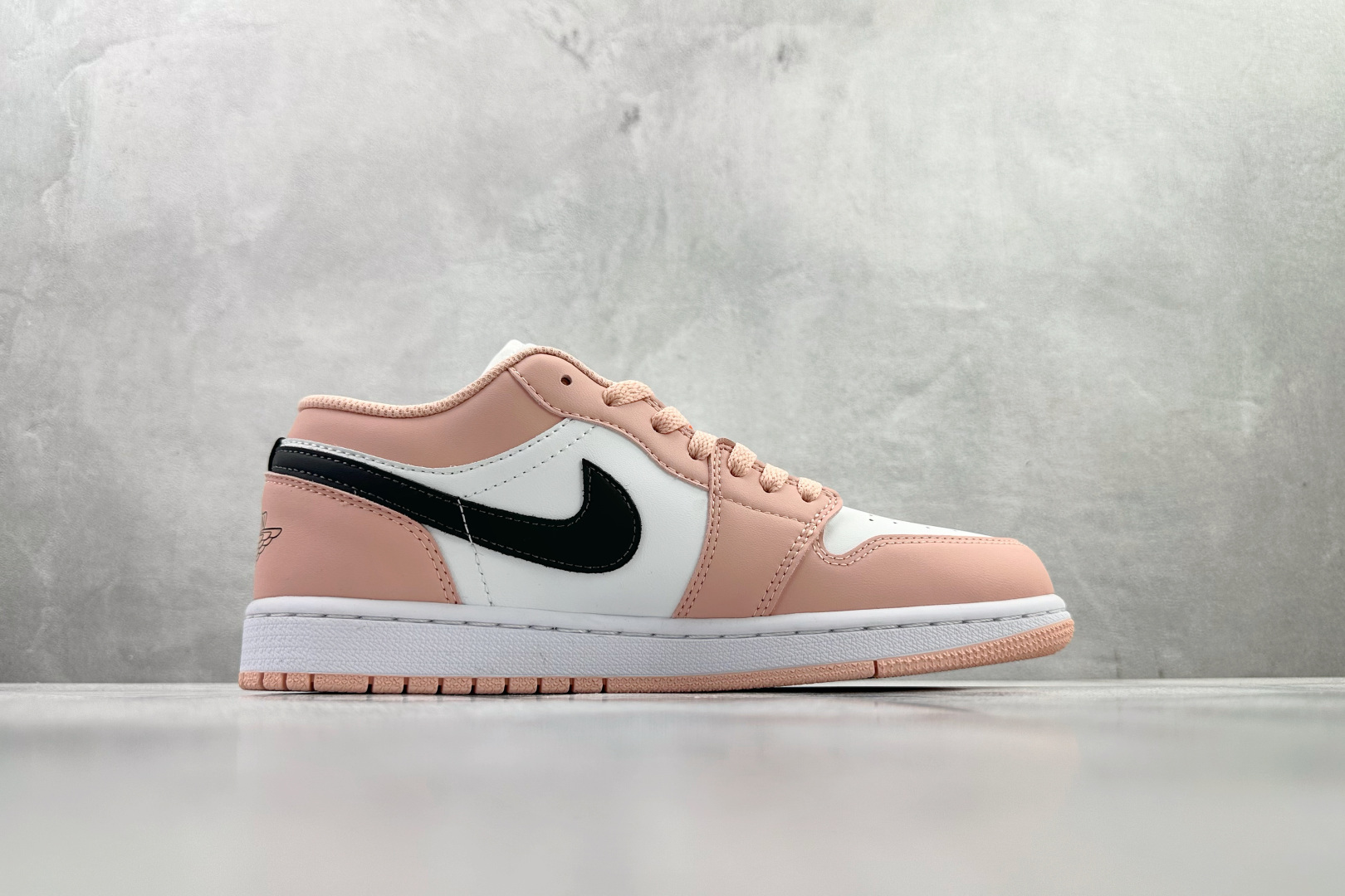 Jordan Air Jordan 1 Low 极光粉 553560-800