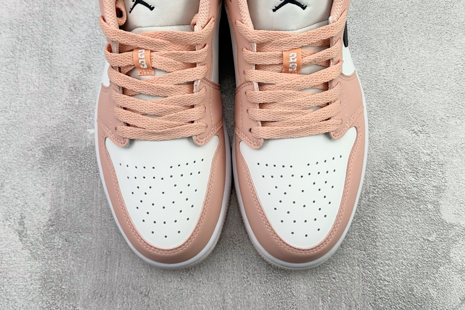 Jordan Air Jordan 1 Low 极光粉 553560-800