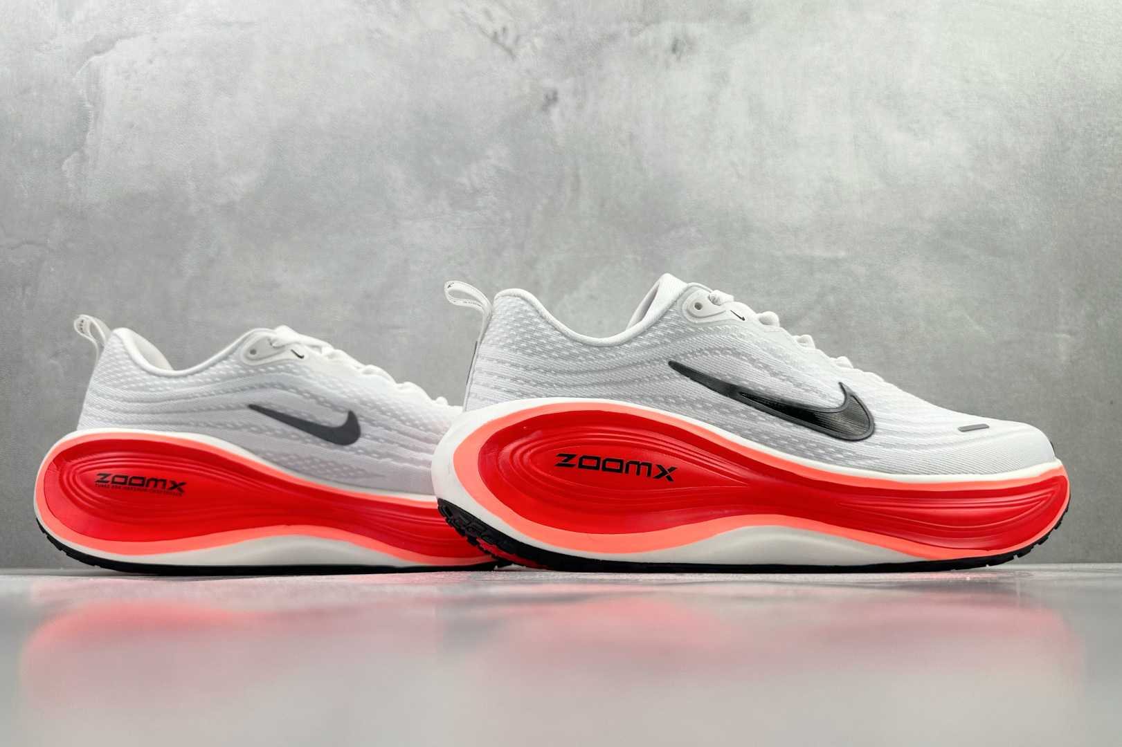 东南亚订单 Nike Vomero Plus 白红 HV8150-100-Top High Quatity Cheap Sneakers Fashion Clothing Clothes Bags handbags Shoes of all Brand wholesale With The best Quality And Beautiful Price from China Factory Chinese suppliers wholesaler seller 东南亚订单 Nike Vomero Plus 白红 HV8150-100