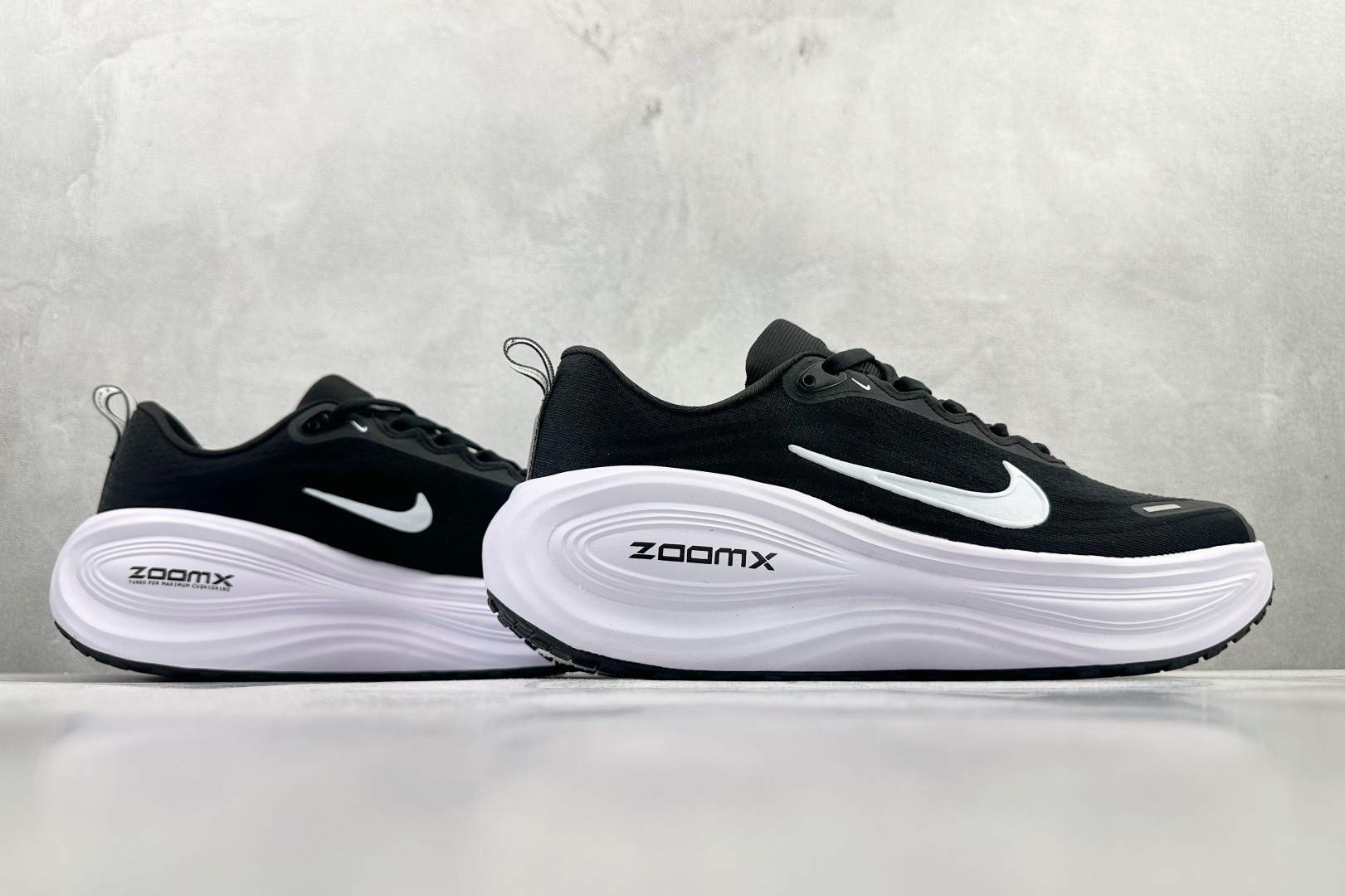 东南亚订单 Nike Vomero Plus 黑白 HV8150-002-Top High Quatity Cheap Sneakers Fashion Clothing Clothes Bags handbags Shoes of all Brand wholesale With The best Quality And Beautiful Price from China Factory Chinese suppliers wholesaler seller 东南亚订单 Nike Vomero Plus 黑白 HV8150-002