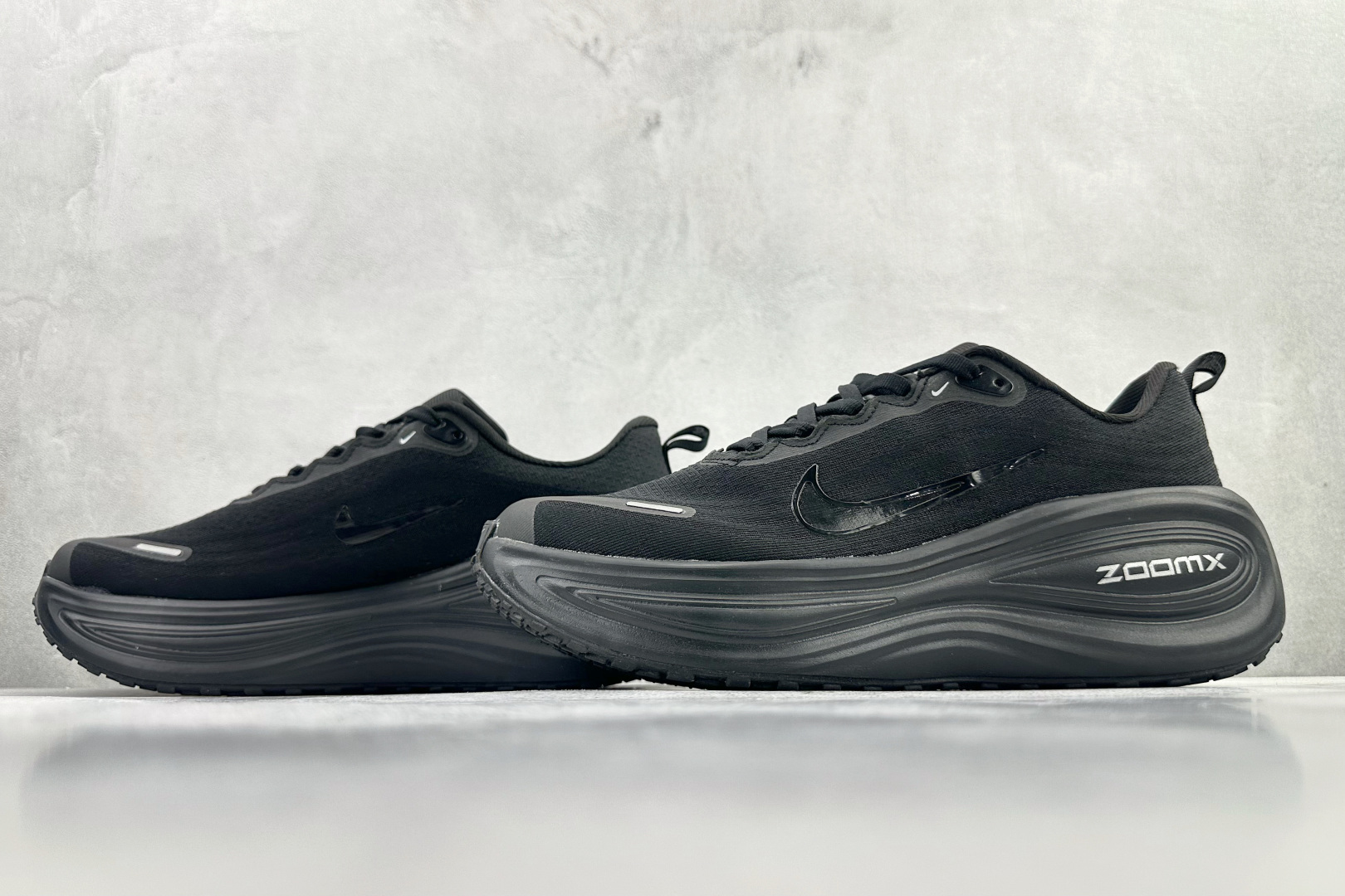 东南亚订单 Nike Vomero Plus 黑色 HV8150-003-Top High Quatity Cheap Sneakers Fashion Clothing Clothes Bags handbags Shoes of all Brand wholesale With The best Quality And Beautiful Price from China Factory Chinese suppliers wholesaler seller 东南亚订单 Nike Vomero Plus 黑色 HV8150-003