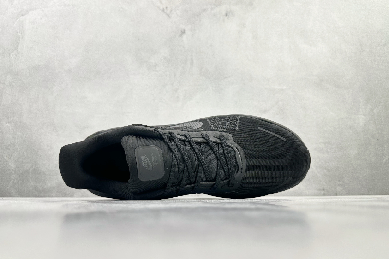 220 Nike Vomero Vomero Premium 黑色 IO7325-001-Chinese UA Cheap High Quatity Brand Clothes Bags handbags Sneakers wholesale wholesaler seller from China Factory suppliers Fashion Clothing Shoes best Quality Beautiful Price 220 Nike Vomero Vomero Premium 黑色 IO7325-001