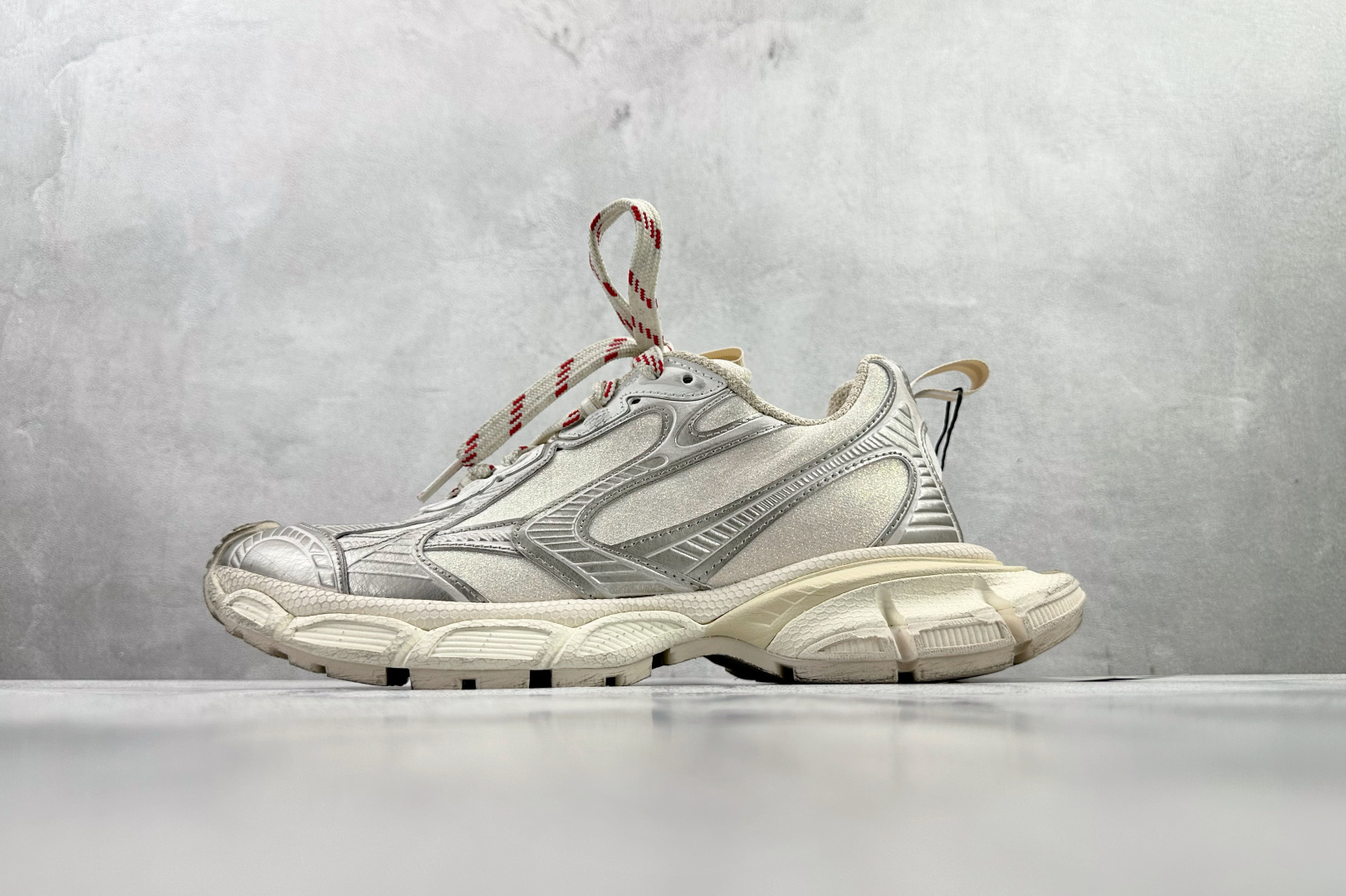 _dau9sQrMlwbxf8jT6gTXRUbznuvGgyCyv44g3Fw