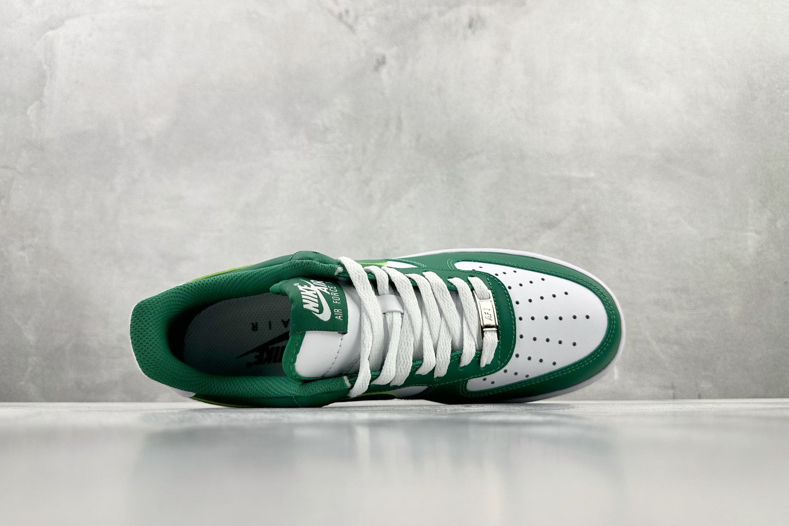 200 Nike Air Force 1 '07 绿色 FJ4146-122-Chinese UA Cheap High Quatity Brand Clothes Bags handbags Sneakers wholesale wholesaler seller from China Factory suppliers Fashion Clothing Shoes best Quality Beautiful Price 200 Nike Air Force 1 '07 绿色 FJ4146-122