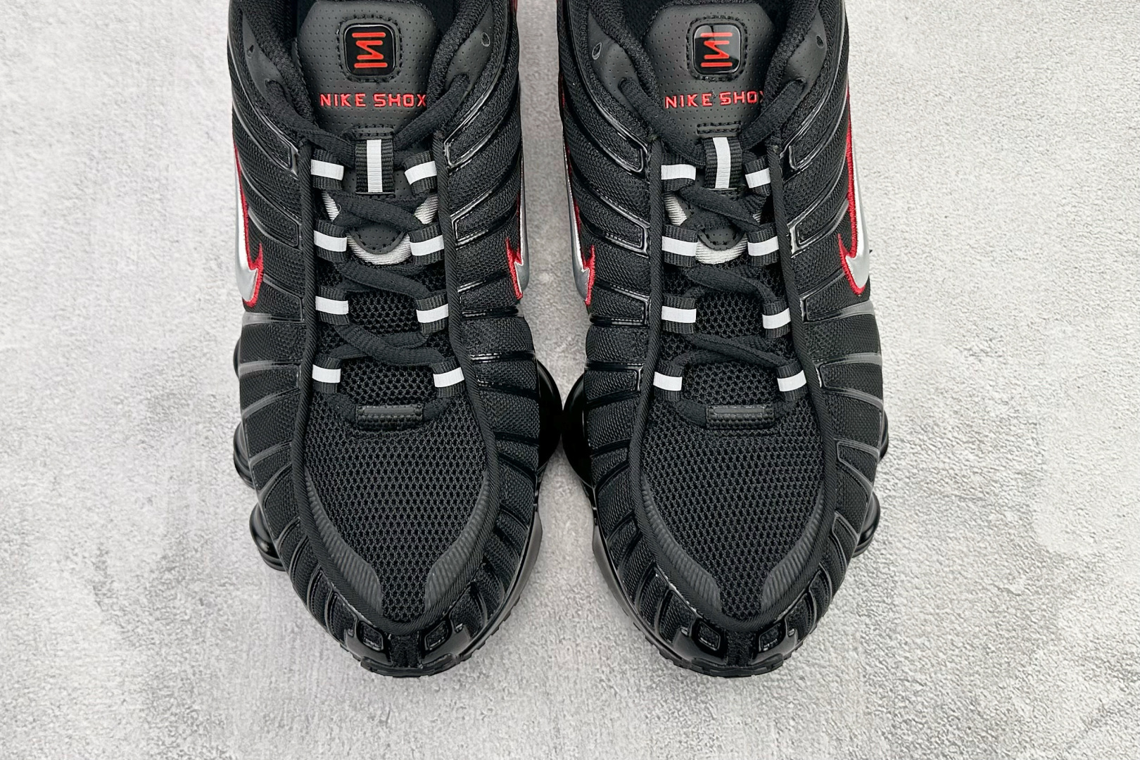 原版开发 Nike Shox TL系列 Black/University Red/Metallic Silver 黑红银 CN0151-003 原版开发 Nike Shox TL系列 Black/University Red/Metallic Silver 黑红银 CN0151-003