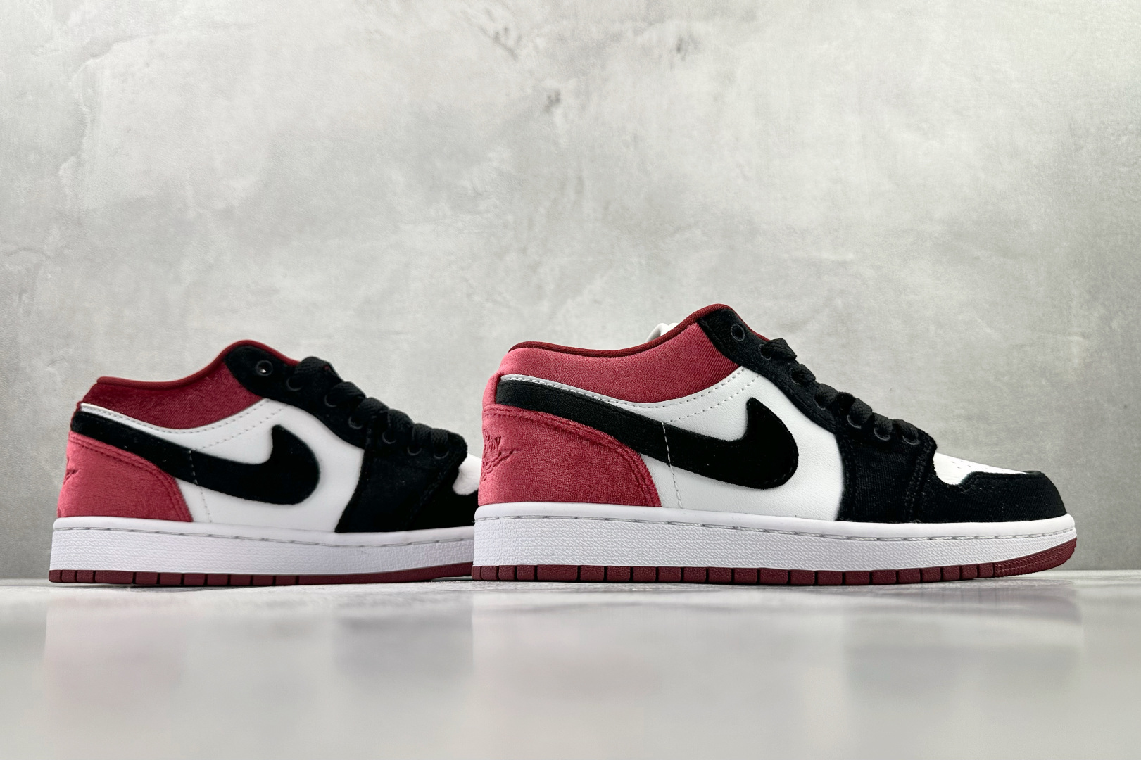 Jordan Air Jordan 1 LOW SE Velvet/Black/Gym Red 黑白红 FZ3242-001-Top High Quatity Cheap Sneakers Fashion Clothing Clothes Bags handbags Shoes of all Brand wholesale With The best Quality And Beautiful Price from China Factory Chinese suppliers wholesaler seller Jordan Air Jordan 1 LOW SE Velvet/Black/Gym Red 黑白红 FZ3242-001
