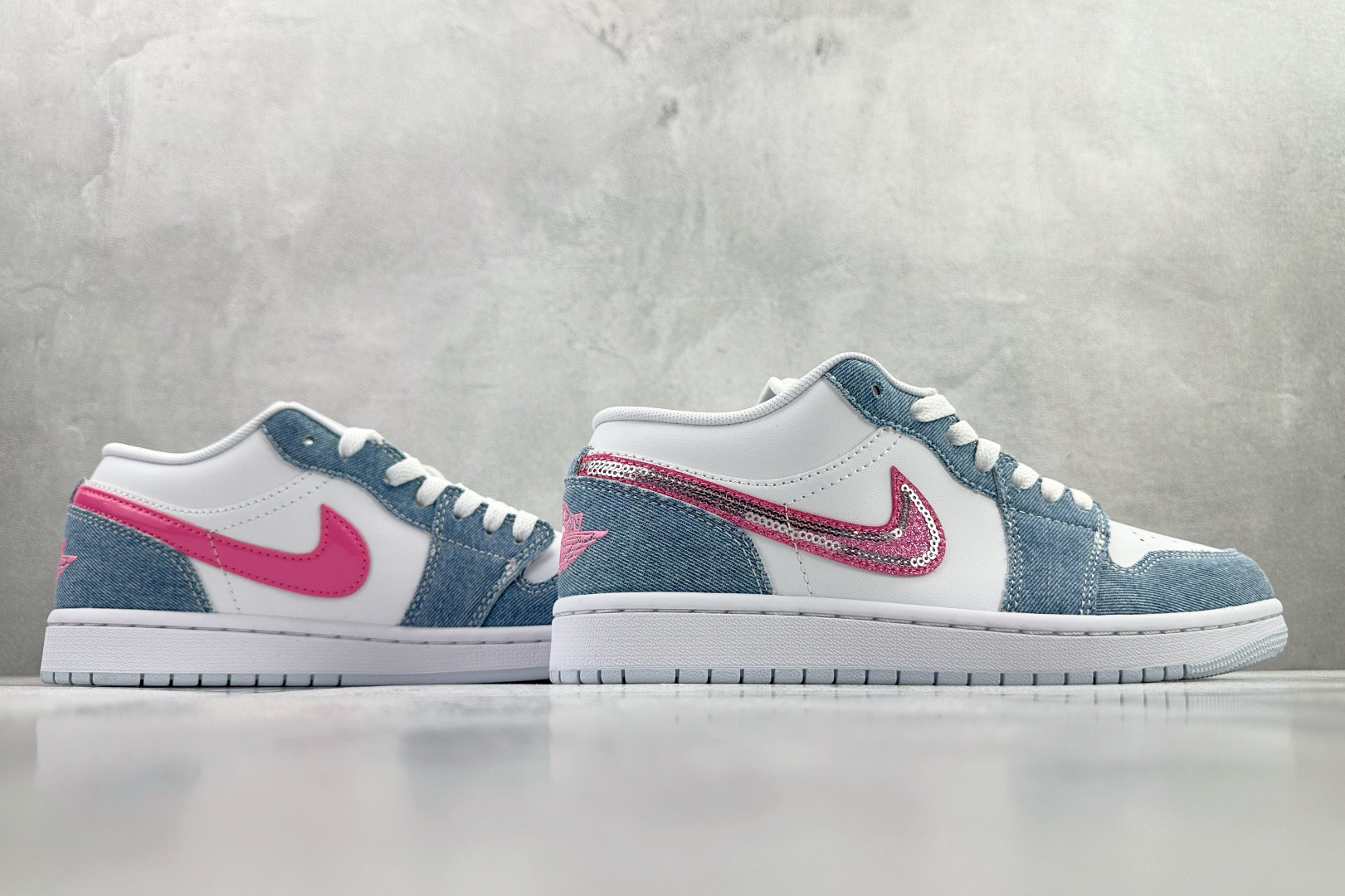 210 Jordan Air Jordan 1白蓝 HQ2001-400-Chinese UA Cheap High Quatity Brand Clothes Bags handbags Sneakers wholesale wholesaler seller from China Factory suppliers Fashion Clothing Shoes best Quality Beautiful Price 210 Jordan Air Jordan 1白蓝 HQ2001-400