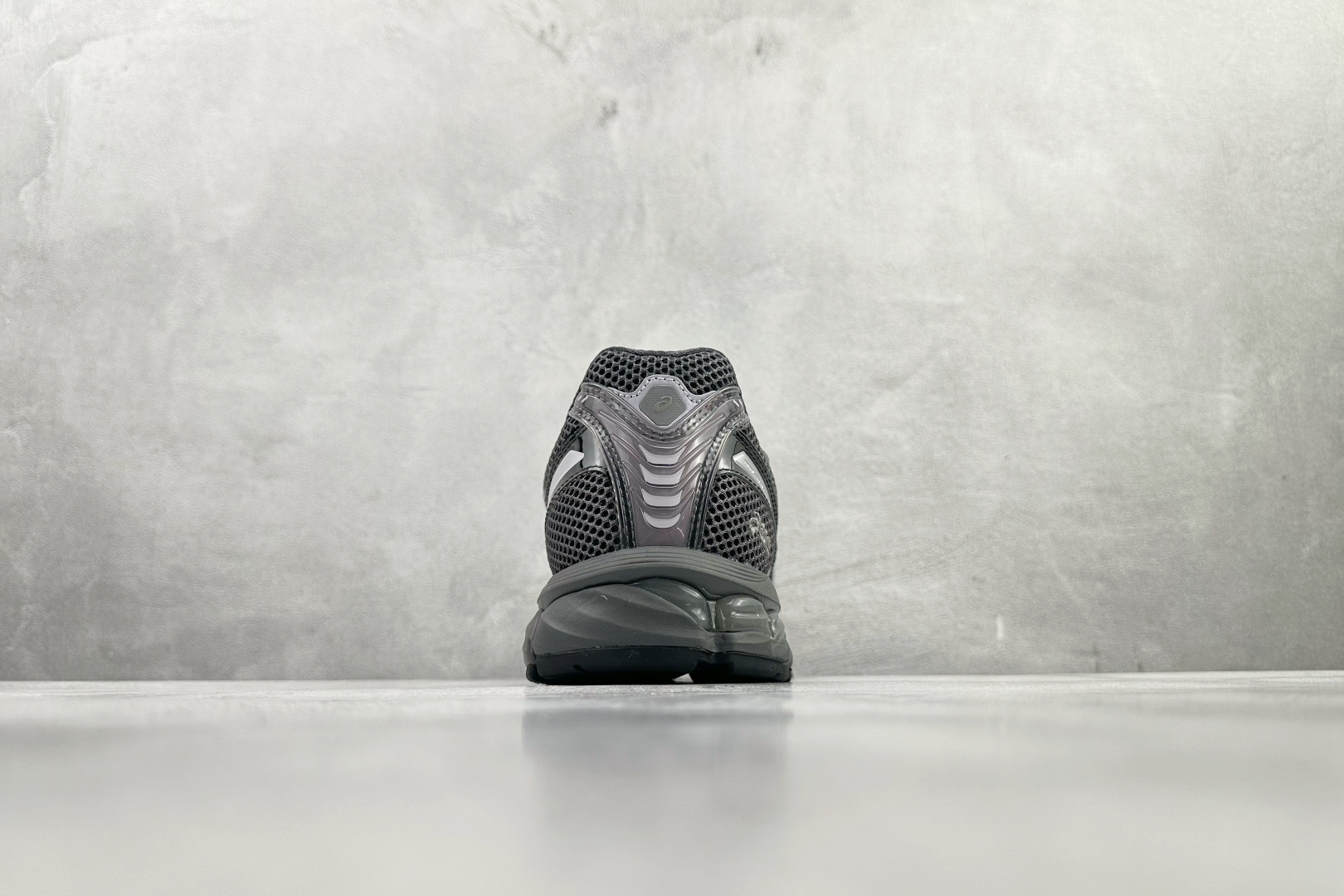 KITH x ASICS GEL-Kayano 12.1 黑银色 1203A930-020