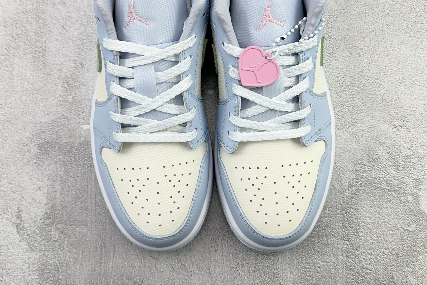 综合版 Jordan Air Jordan 1 米蓝 IB7113-403-Top High Quatity Cheap Sneakers Fashion Clothing Clothes Bags handbags Shoes of all Brand wholesale With The best Quality And Beautiful Price from China Factory Chinese suppliers wholesaler seller 综合版 Jordan Air Jordan 1 米蓝 IB7113-403