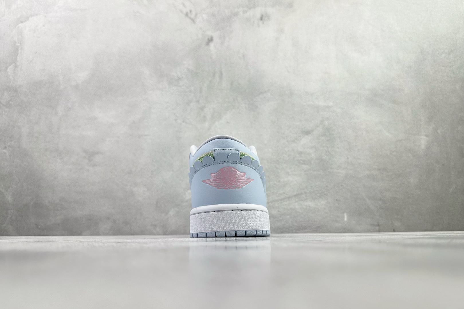 综合版 Jordan Air Jordan 1 米蓝 IB7113-403-Top High Quatity Cheap Sneakers Fashion Clothing Clothes Bags handbags Shoes of all Brand wholesale With The best Quality And Beautiful Price from China Factory Chinese suppliers wholesaler seller 综合版 Jordan Air Jordan 1 米蓝 IB7113-403