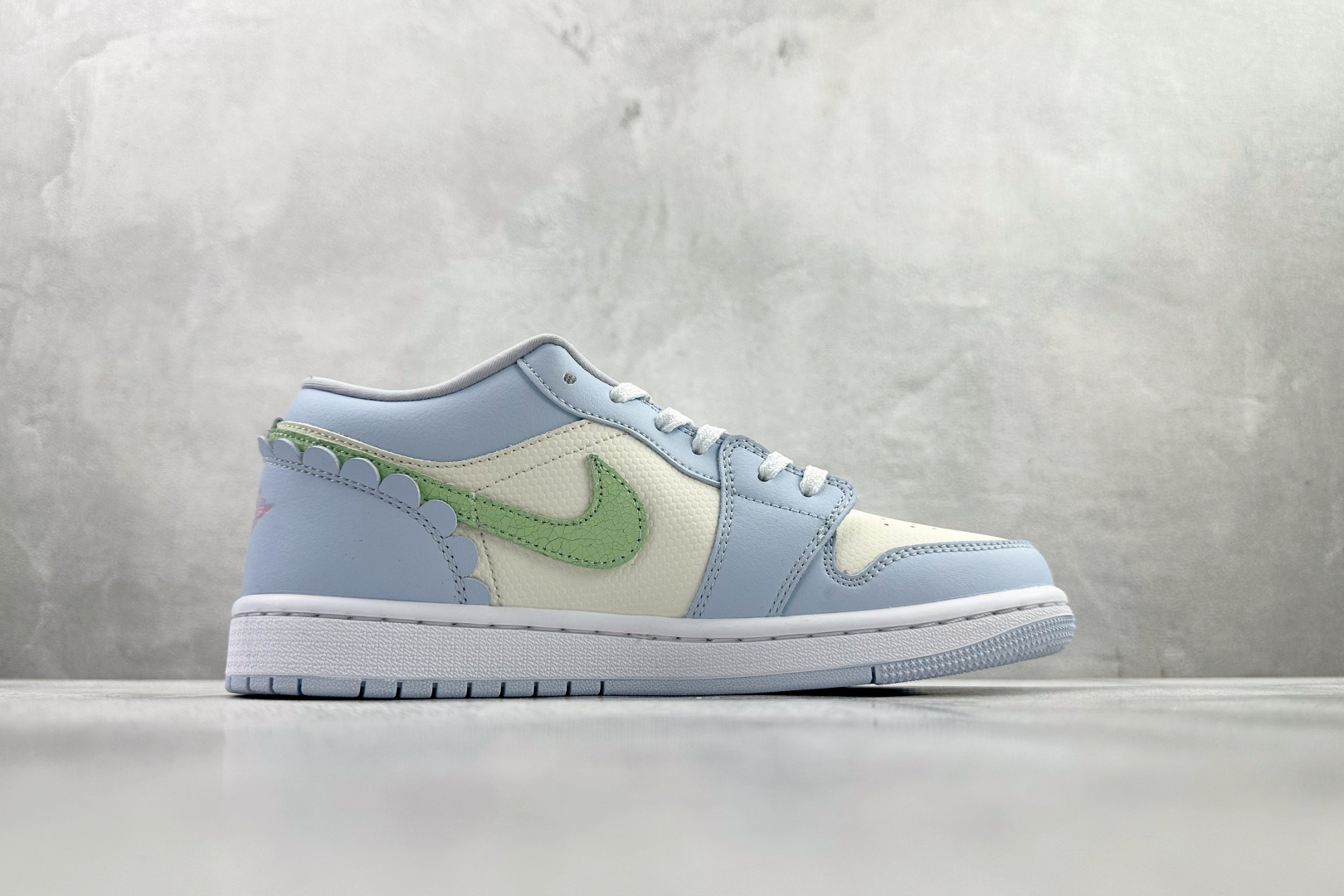 综合版 Jordan Air Jordan 1 米蓝 IB7113-403-Top High Quatity Cheap Sneakers Fashion Clothing Clothes Bags handbags Shoes of all Brand wholesale With The best Quality And Beautiful Price from China Factory Chinese suppliers wholesaler seller 综合版 Jordan Air Jordan 1 米蓝 IB7113-403