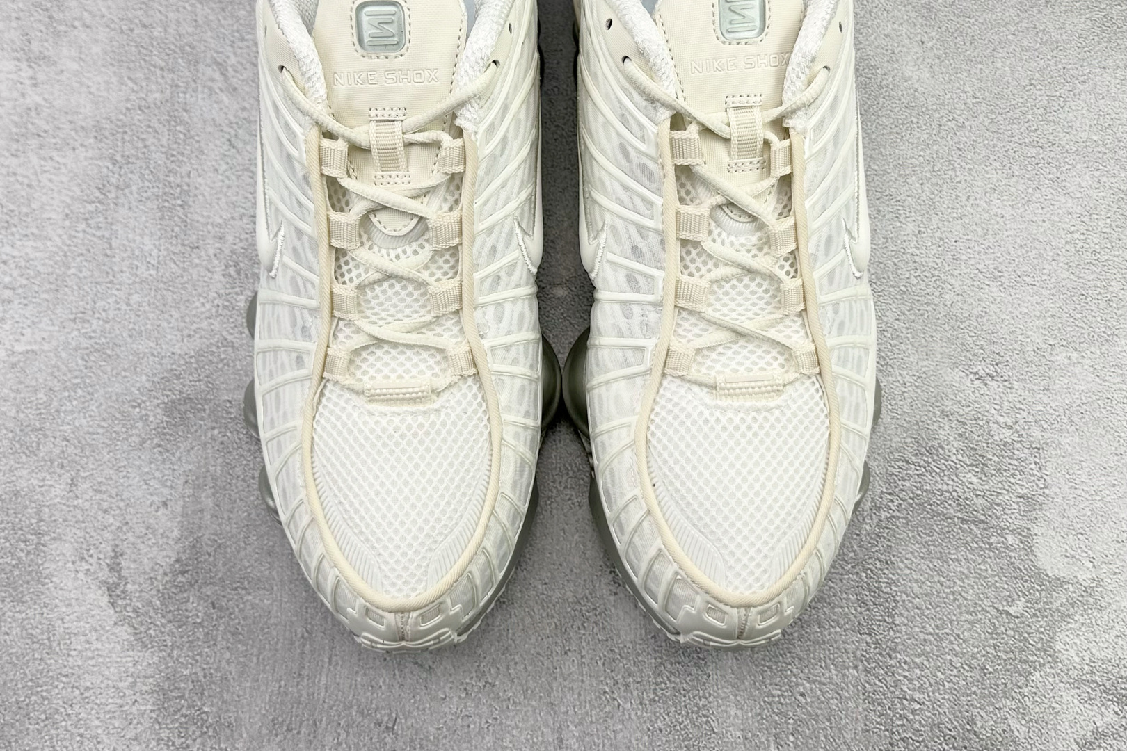 原版开发 Nike Shox TL系列 白色 AR3566-103-Top High Quatity Cheap Sneakers Fashion Clothing Clothes Bags handbags Shoes of all Brand wholesale With The best Quality And Beautiful Price from China Factory Chinese suppliers wholesaler seller 原版开发 Nike Shox TL系列 白色 AR3566-103