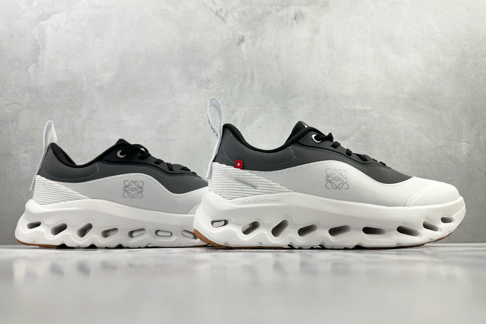 On x LOEWE罗意威 Cloudtilt 2.0 黑白 3MEI1069-Top High Quatity Cheap Sneakers Fashion Clothing Clothes Bags handbags Shoes of all Brand wholesale With The best Quality And Beautiful Price from China Factory Chinese suppliers wholesaler seller On x LOEWE罗意威 Cloudtilt 2.0 黑白 3MEI1069