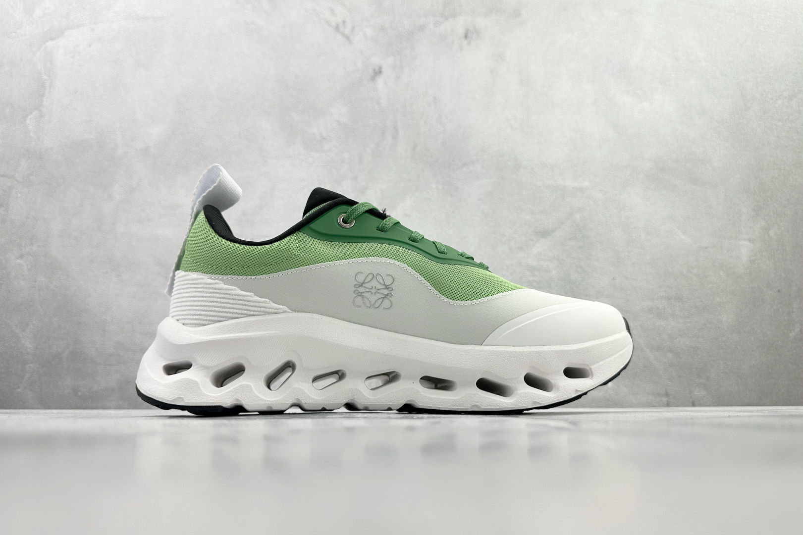 On x LOEWE罗意威 Cloudtilt 2.0 绿白 3MEI1069-Top High Quatity Cheap Sneakers Fashion Clothing Clothes Bags handbags Shoes of all Brand wholesale With The best Quality And Beautiful Price from China Factory Chinese suppliers wholesaler seller On x LOEWE罗意威 Cloudtilt 2.0 绿白 3MEI1069