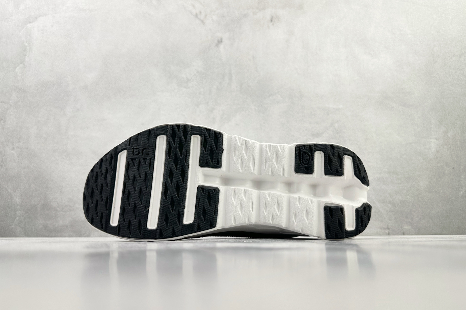 On x LOEWE罗意威 Cloudtilt 2.0 绿白 3MEI1069-Top High Quatity Cheap Sneakers Fashion Clothing Clothes Bags handbags Shoes of all Brand wholesale With The best Quality And Beautiful Price from China Factory Chinese suppliers wholesaler seller On x LOEWE罗意威 Cloudtilt 2.0 绿白 3MEI1069