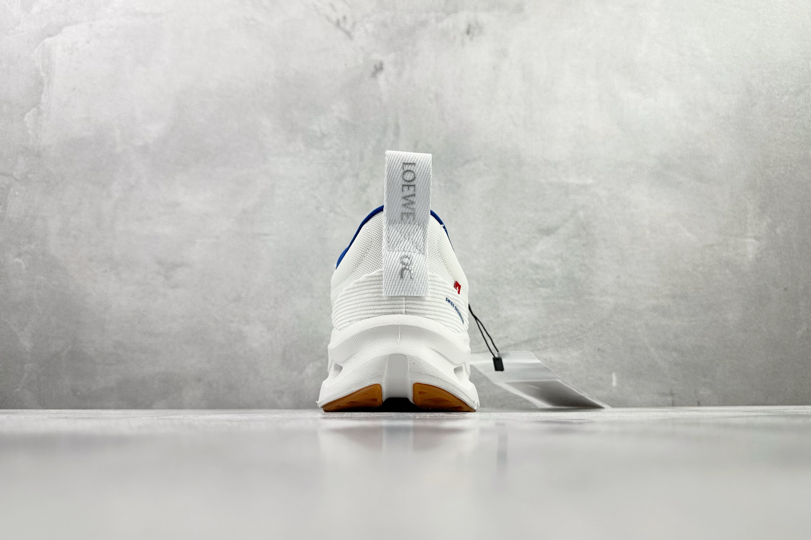 On x LOEWE罗意威 Cloudtilt 2.0 白蓝 M929282X30-4933 On x LOEWE罗意威 Cloudtilt 2.0 白蓝 M929282X30-4933