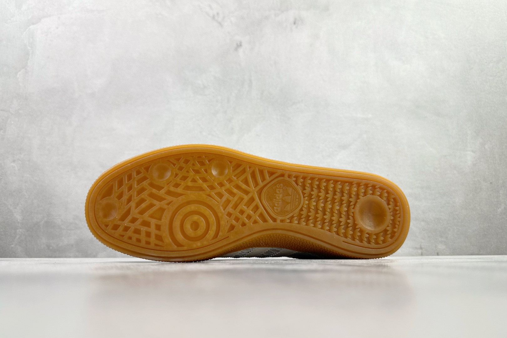 160 出口订单 adidas originals handball spzl 蕾丝米白 HQ2650-Chinese UA Cheap High Quatity Brand Clothes Bags handbags Sneakers wholesale wholesaler seller from China Factory suppliers Fashion Clothing Shoes best Quality Beautiful Price 160 出口订单 adidas originals handball spzl 蕾丝米白 HQ2650