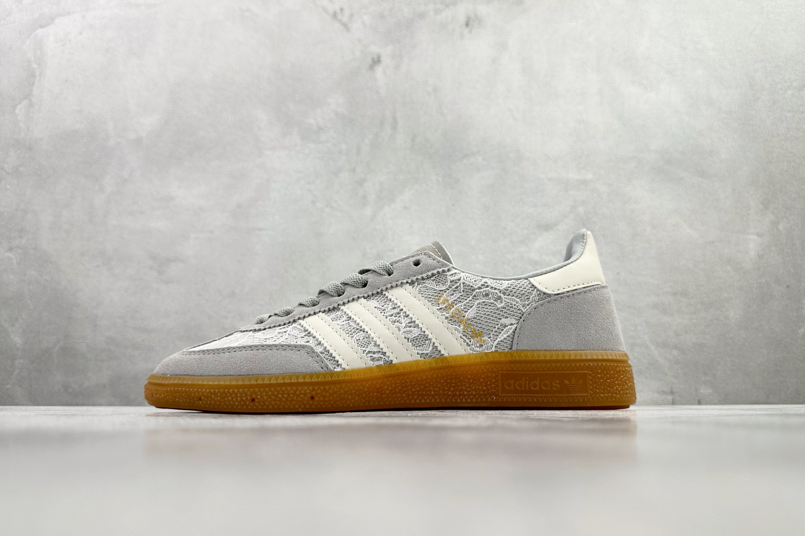 160 出口订单 adidas originals handball spzl 蕾丝米白 HQ2650-Chinese UA Cheap High Quatity Brand Clothes Bags handbags Sneakers wholesale wholesaler seller from China Factory suppliers Fashion Clothing Shoes best Quality Beautiful Price 160 出口订单 adidas originals handball spzl 蕾丝米白 HQ2650