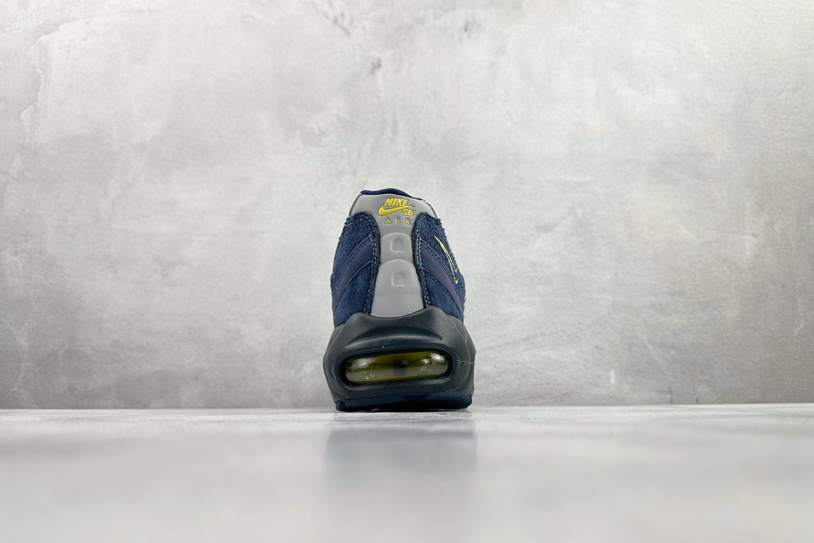 平台专供 Eric Koston x Nike Air Max 95 ”Obsidian and Speed Yellow” 蓝白 HQ8492-400