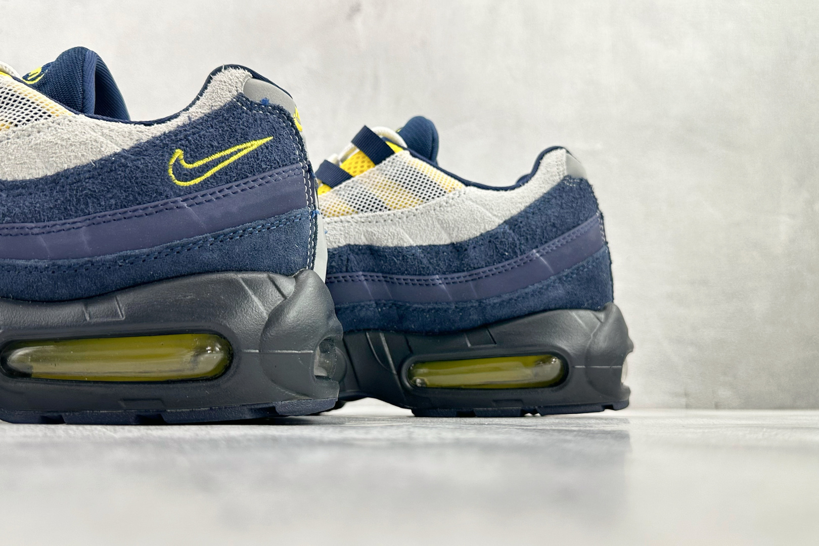 平台专供 Eric Koston x Nike Air Max 95 ”Obsidian and Speed Yellow” 蓝白 HQ8492-400