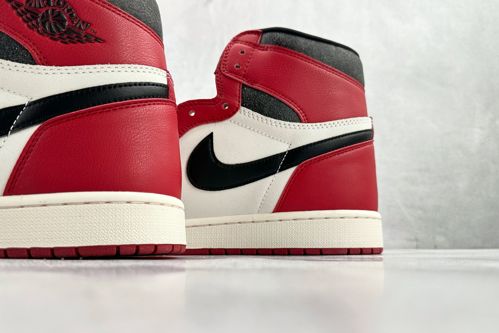 Jordan Air Jordan 1 High ”Lost & Found” 白红 芝加哥 2022年复刻 DZ5485-612-Top High Quatity Cheap Sneakers Fashion Clothing Clothes Bags handbags Shoes of all Brand wholesale With The best Quality And Beautiful Price from China Factory Chinese suppliers wholesaler seller Jordan Air Jordan 1 High ”Lost & Found” 白红 芝加哥 2022年复刻 DZ5485-612
