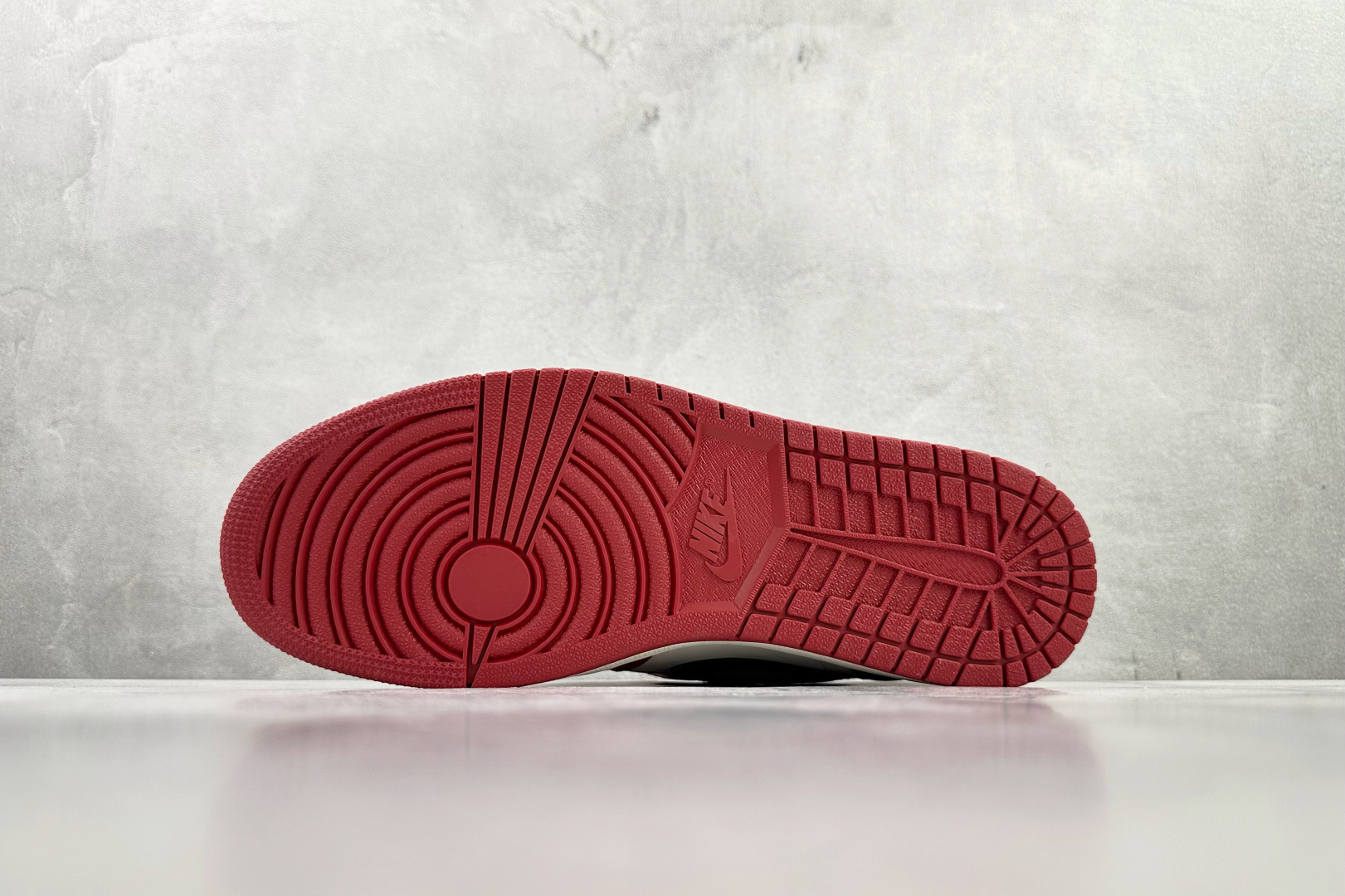 Jordan Air Jordan 1 High ”Lost & Found” 白红 芝加哥 2022年复刻 DZ5485-612-Top High Quatity Cheap Sneakers Fashion Clothing Clothes Bags handbags Shoes of all Brand wholesale With The best Quality And Beautiful Price from China Factory Chinese suppliers wholesaler seller Jordan Air Jordan 1 High ”Lost & Found” 白红 芝加哥 2022年复刻 DZ5485-612