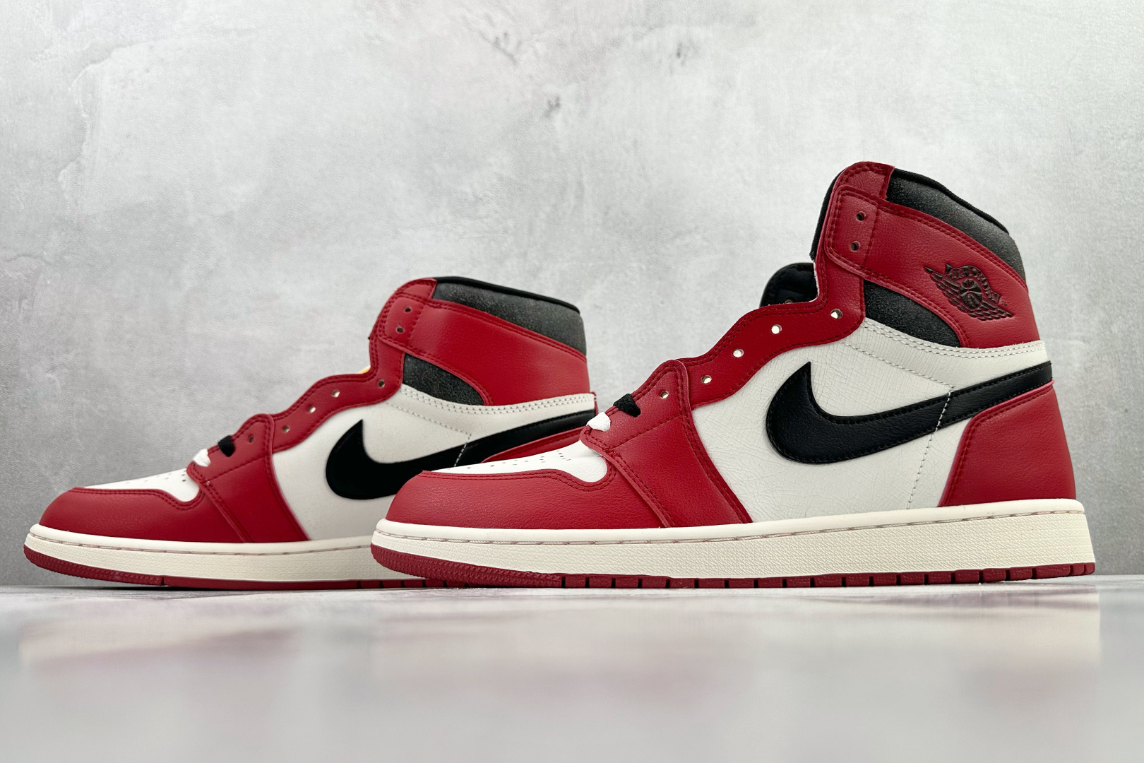 Jordan Air Jordan 1 High ”Lost & Found” 白红 芝加哥 2022年复刻 DZ5485-612-Top High Quatity Cheap Sneakers Fashion Clothing Clothes Bags handbags Shoes of all Brand wholesale With The best Quality And Beautiful Price from China Factory Chinese suppliers wholesaler seller Jordan Air Jordan 1 High ”Lost & Found” 白红 芝加哥 2022年复刻 DZ5485-612